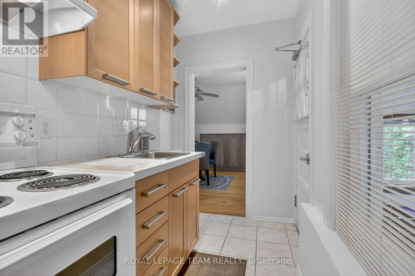 64 DELAWARE AVENUE