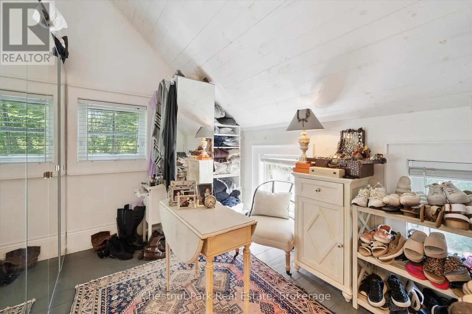 1005 WOODINGTON ROAD