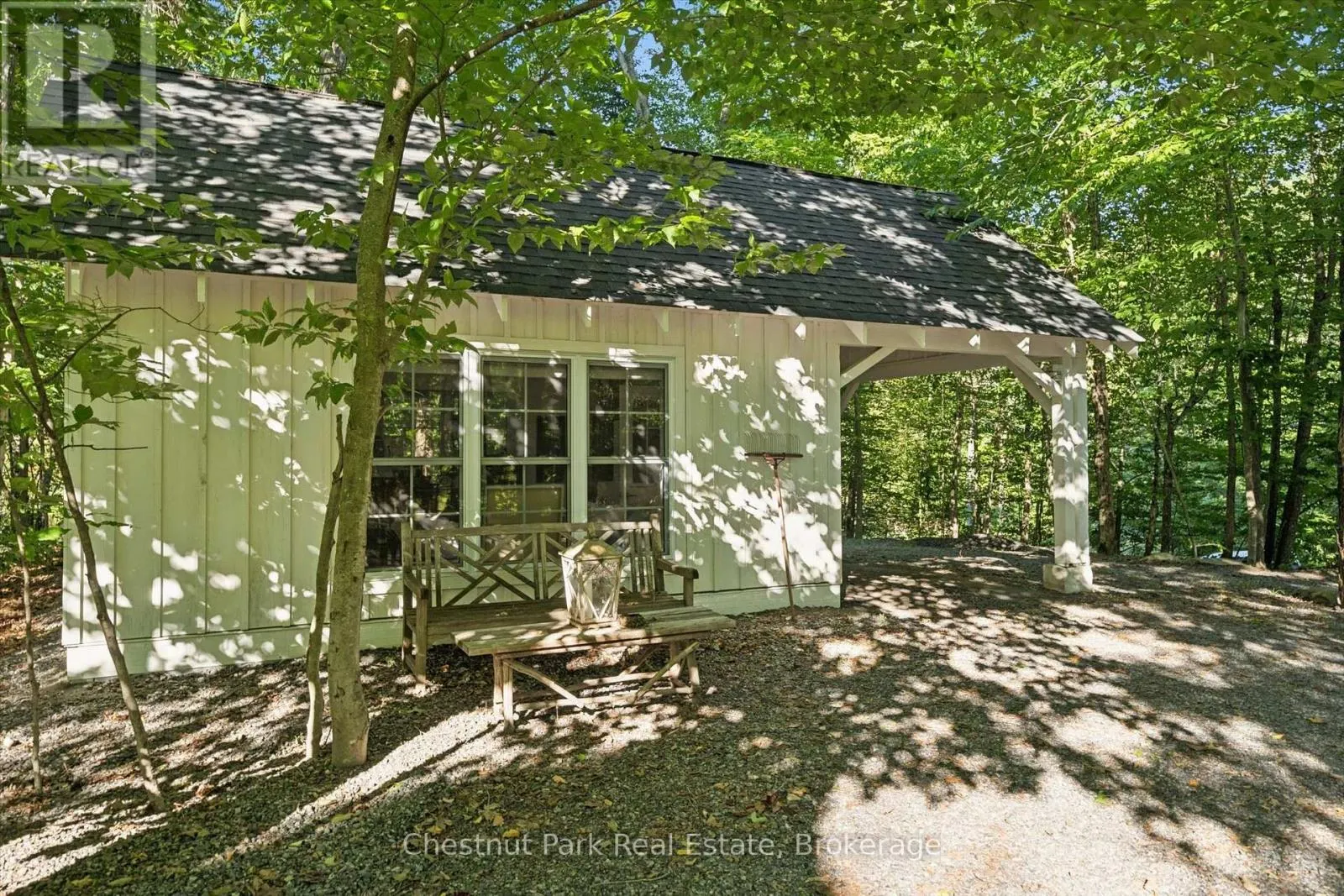 1005 WOODINGTON ROAD