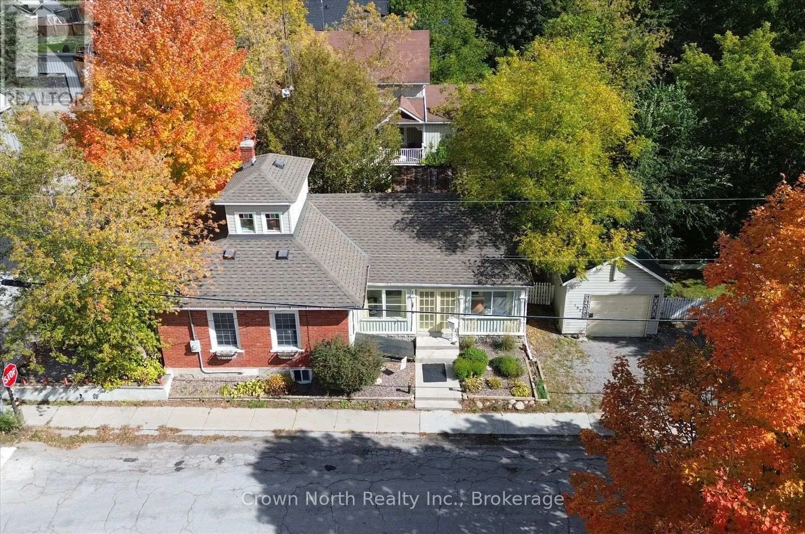 132 GLENGARRY ROAD