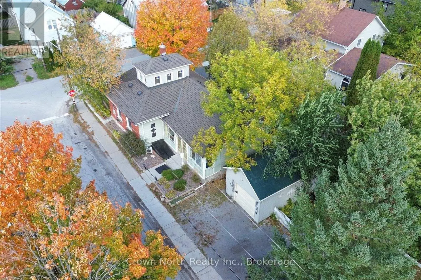 132 GLENGARRY ROAD