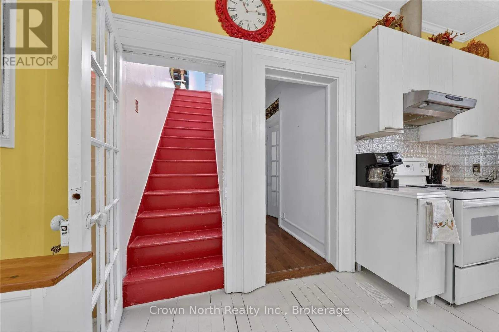 132 GLENGARRY ROAD
