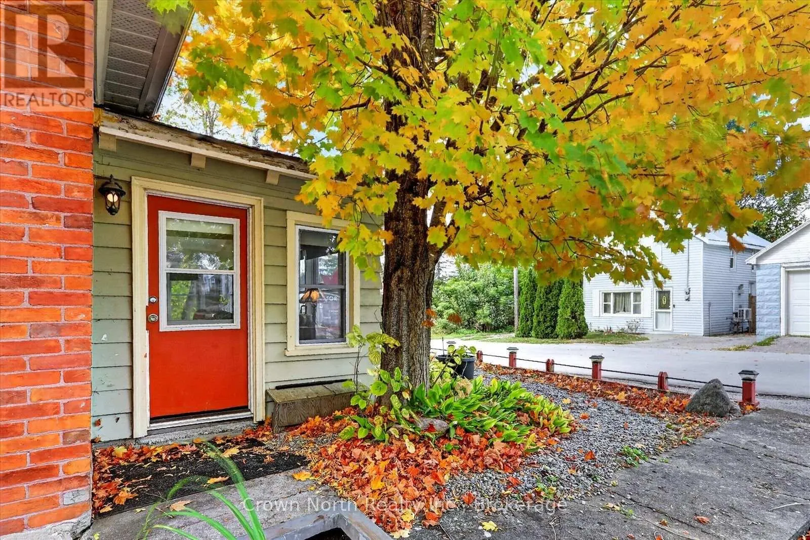 132 GLENGARRY ROAD