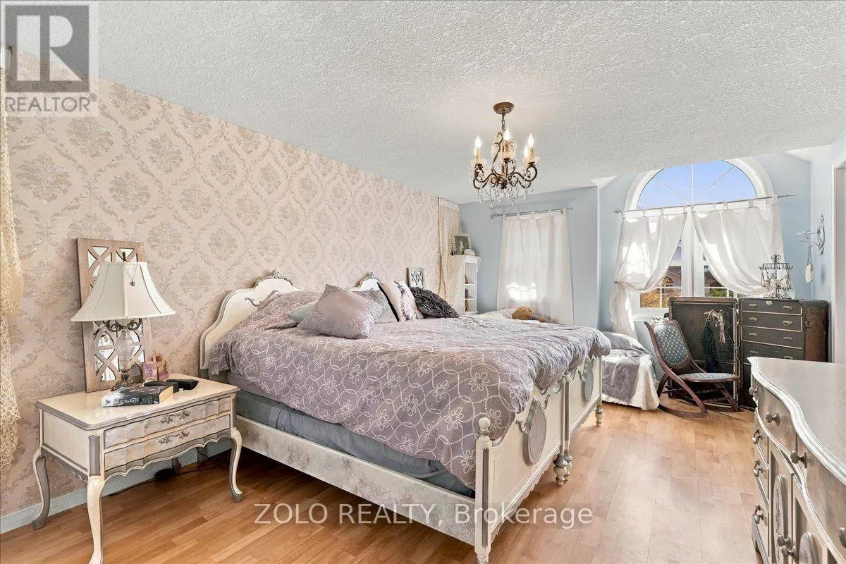 401 HIDDEN CREEK DRIVE