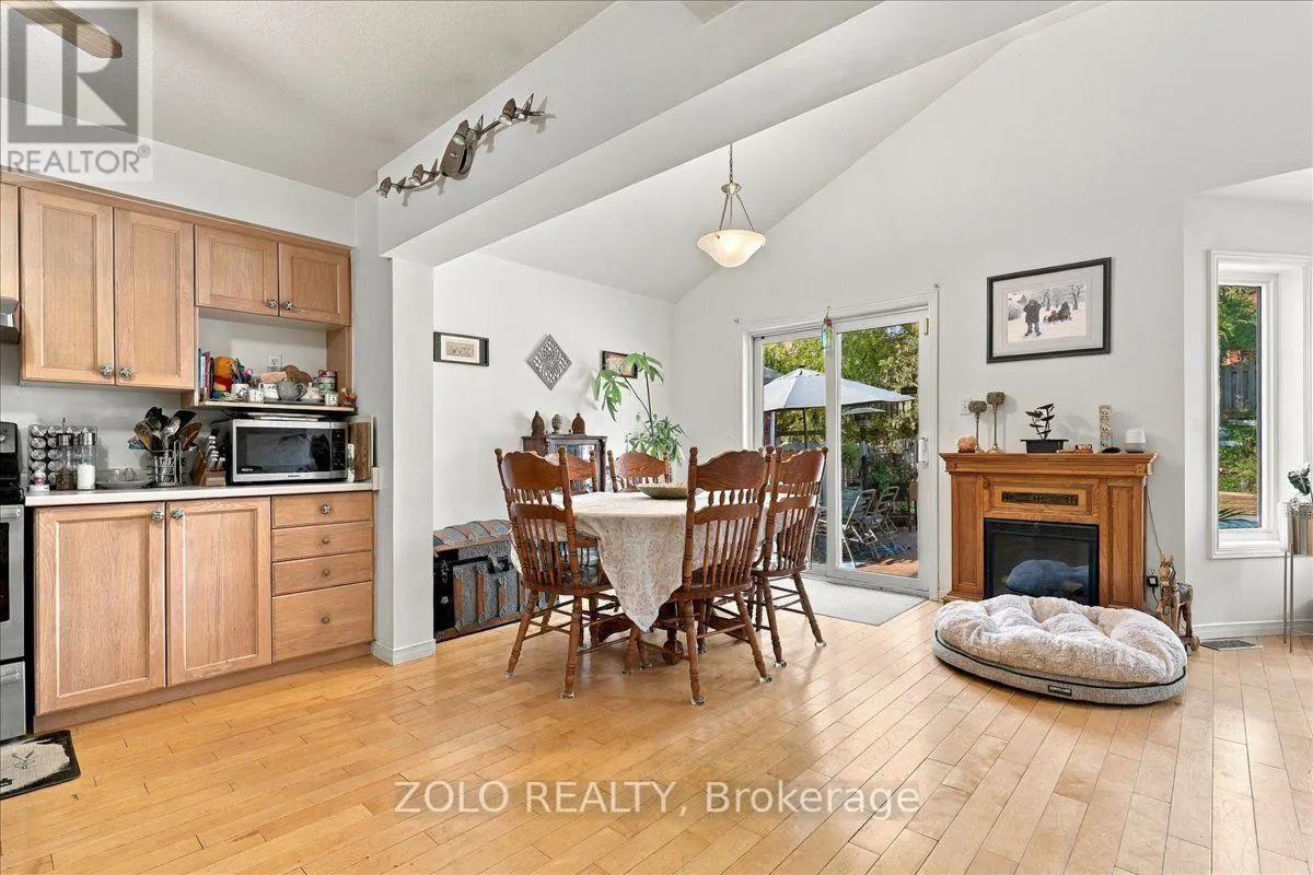 401 HIDDEN CREEK DRIVE