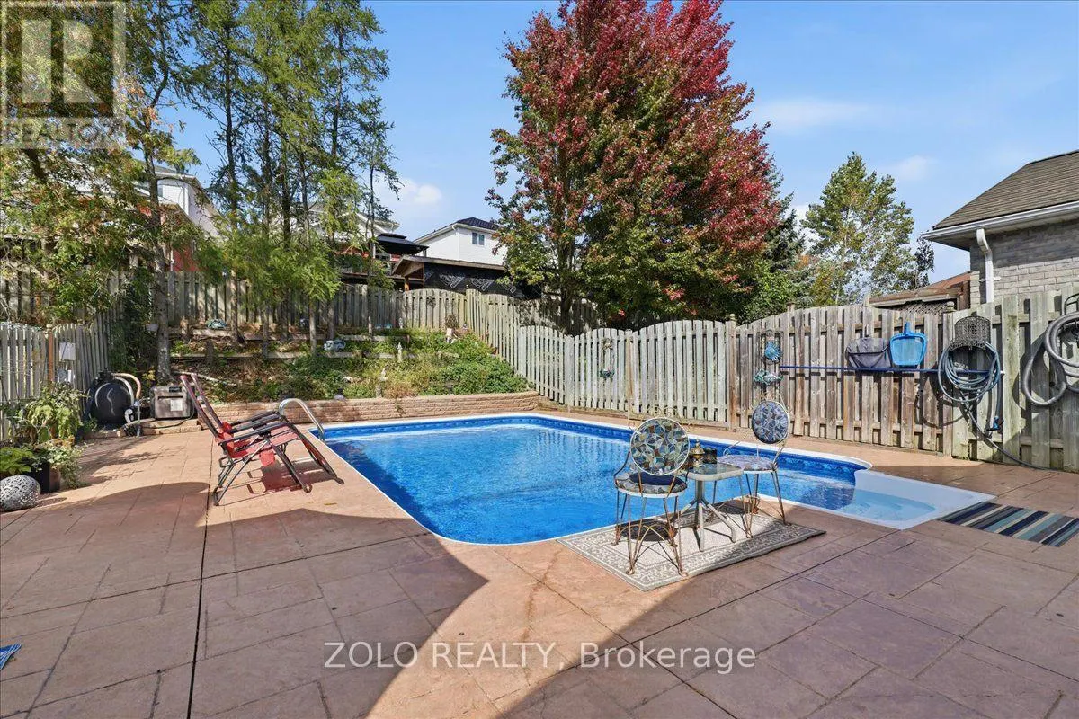 401 HIDDEN CREEK DRIVE