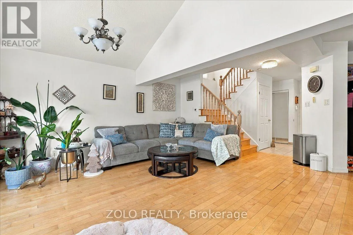 401 HIDDEN CREEK DRIVE