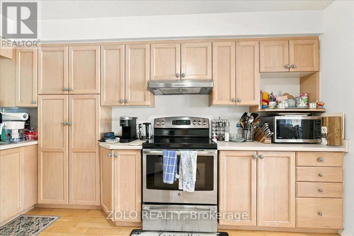 401 HIDDEN CREEK DRIVE
