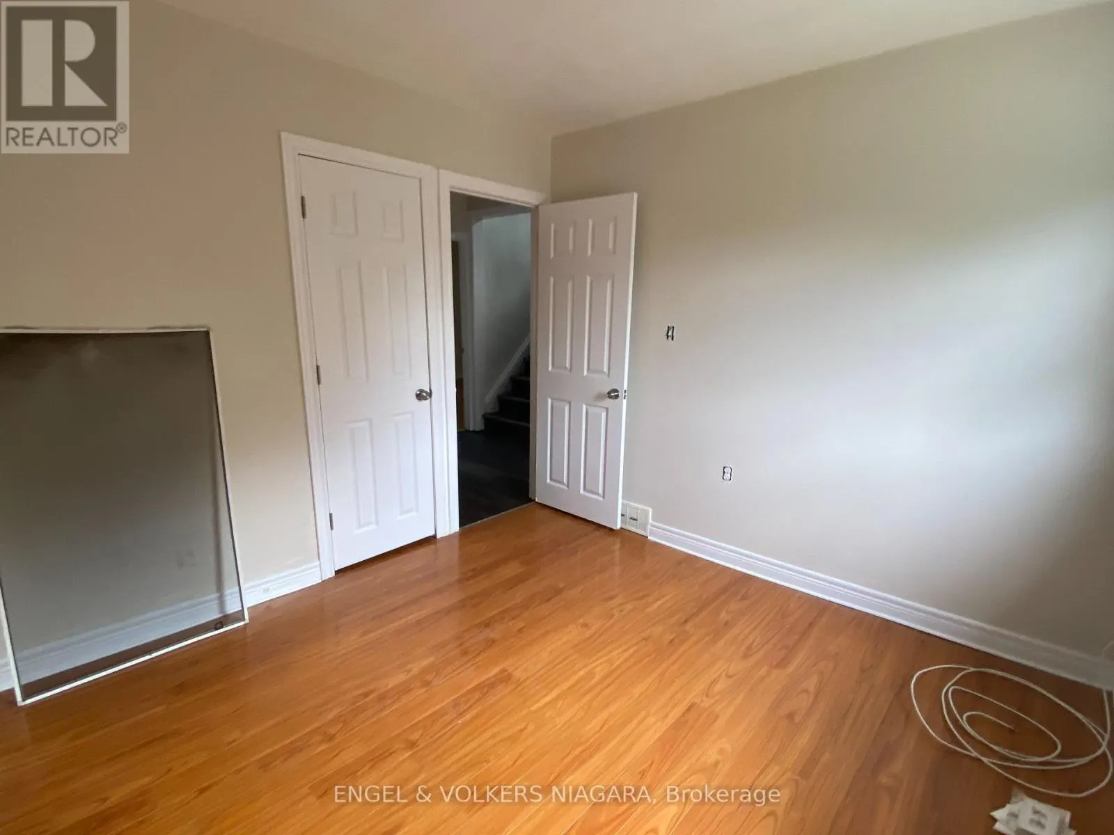 2 - 5006 WILLMOTT STREET #2