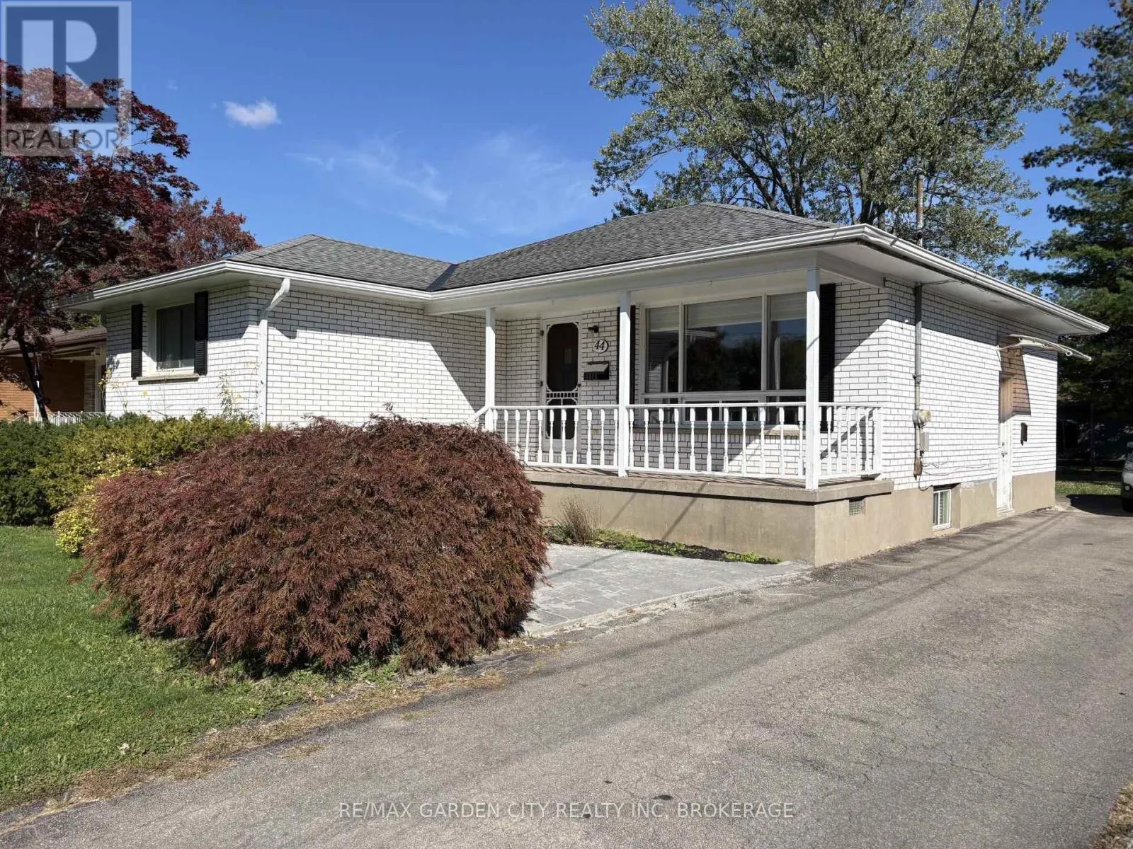 LOWER - 44 VALENCOURT DRIVE #Lower