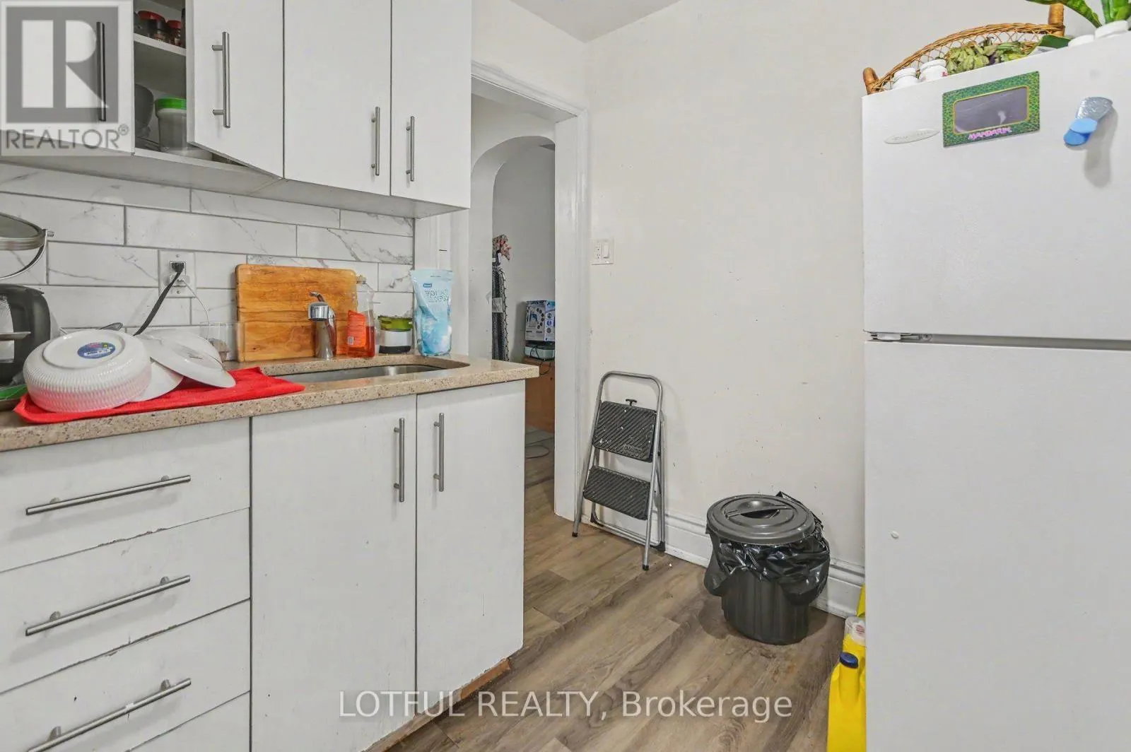 118 MARIER AVENUE