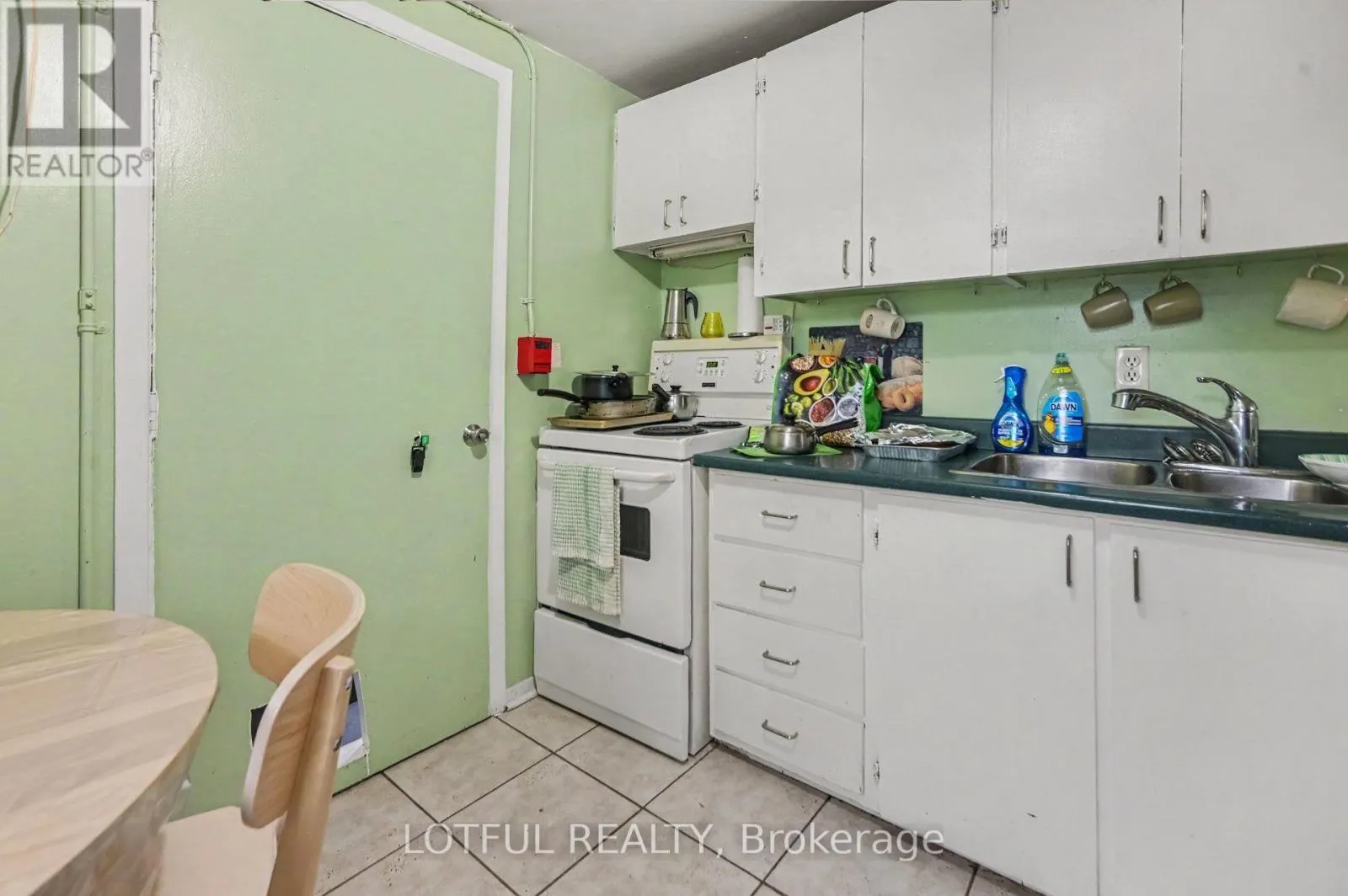 118 MARIER AVENUE