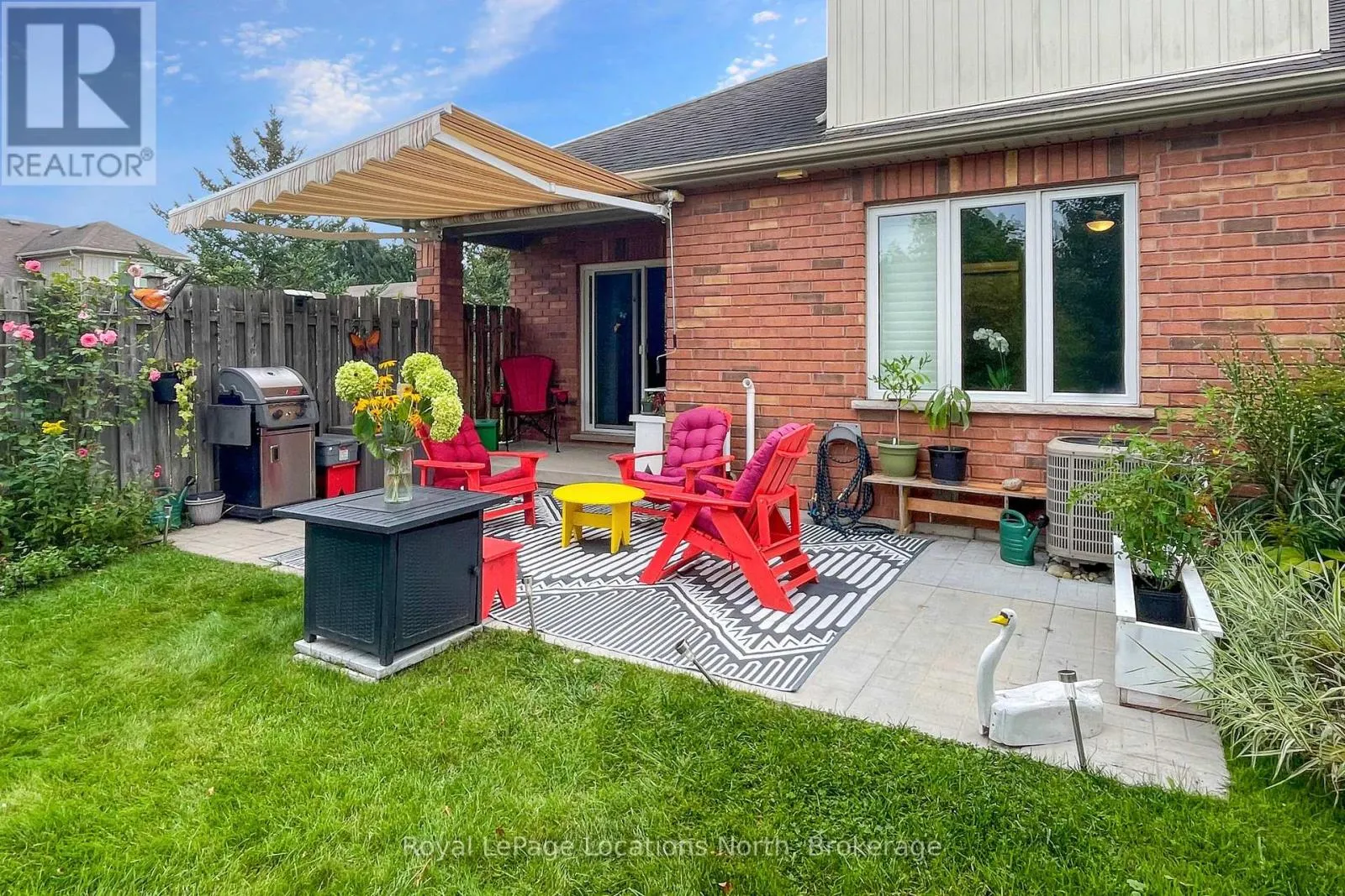 8 RUSSETT DRIVE