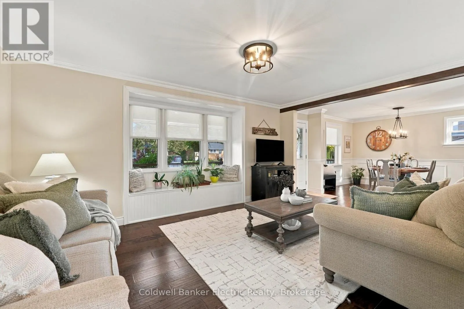 13 COVERDALE AVENUE