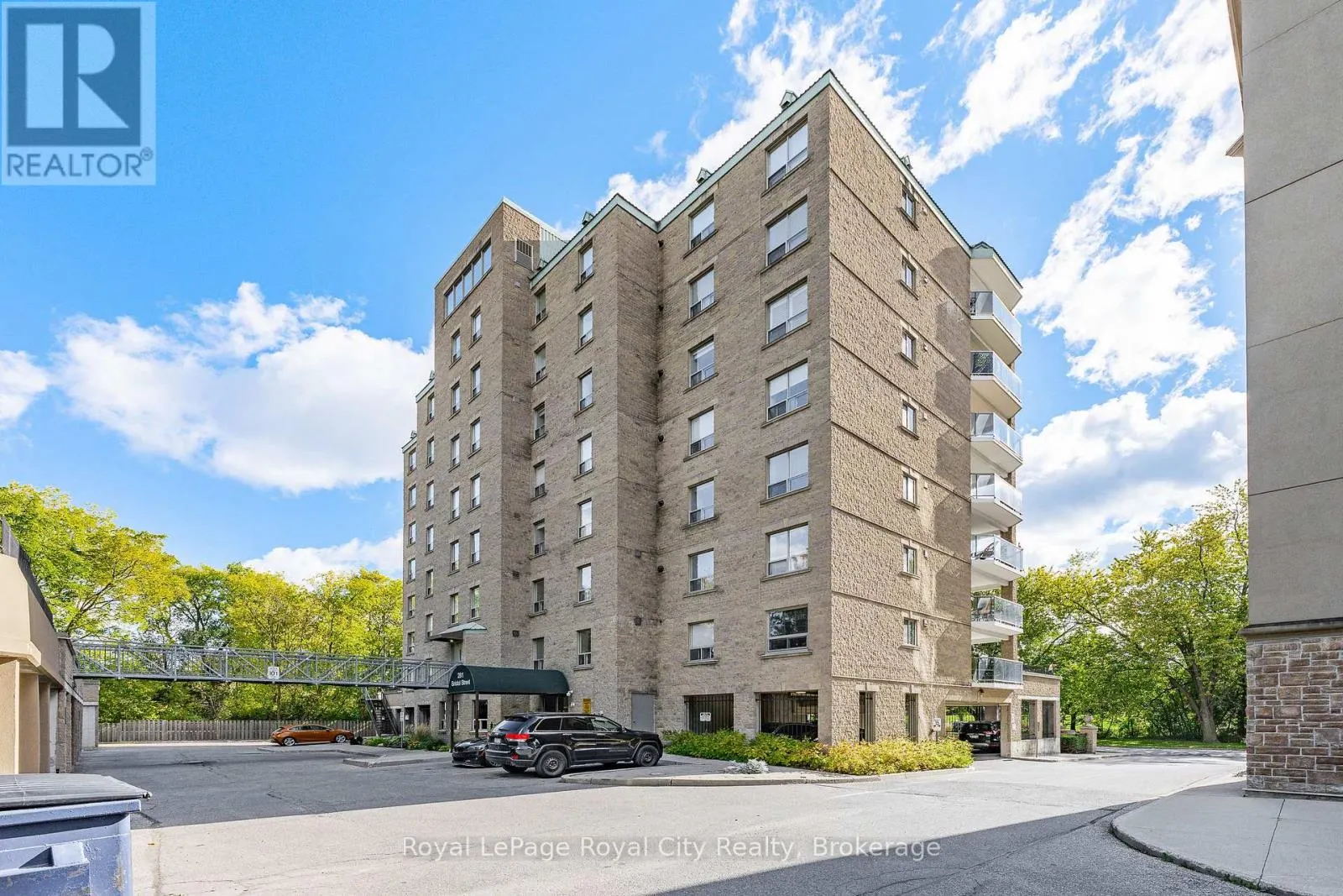 701 - 281 BRISTOL STREET #701