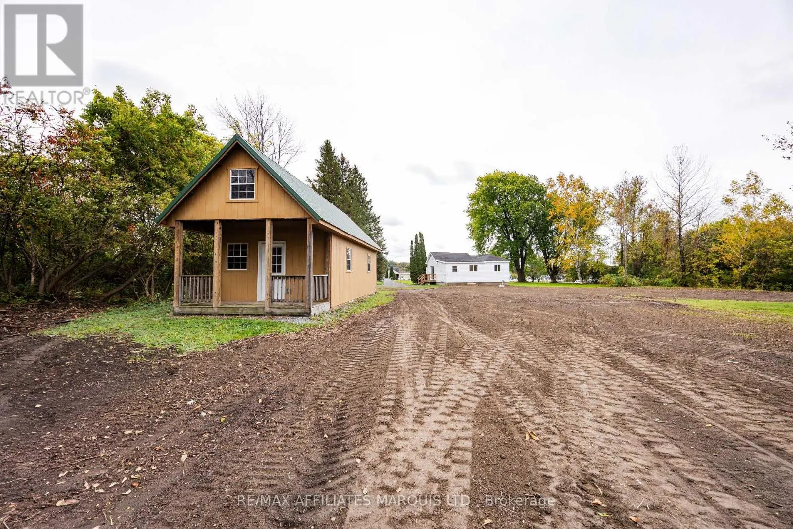 19411 COUNTY ROAD 2 ROAD