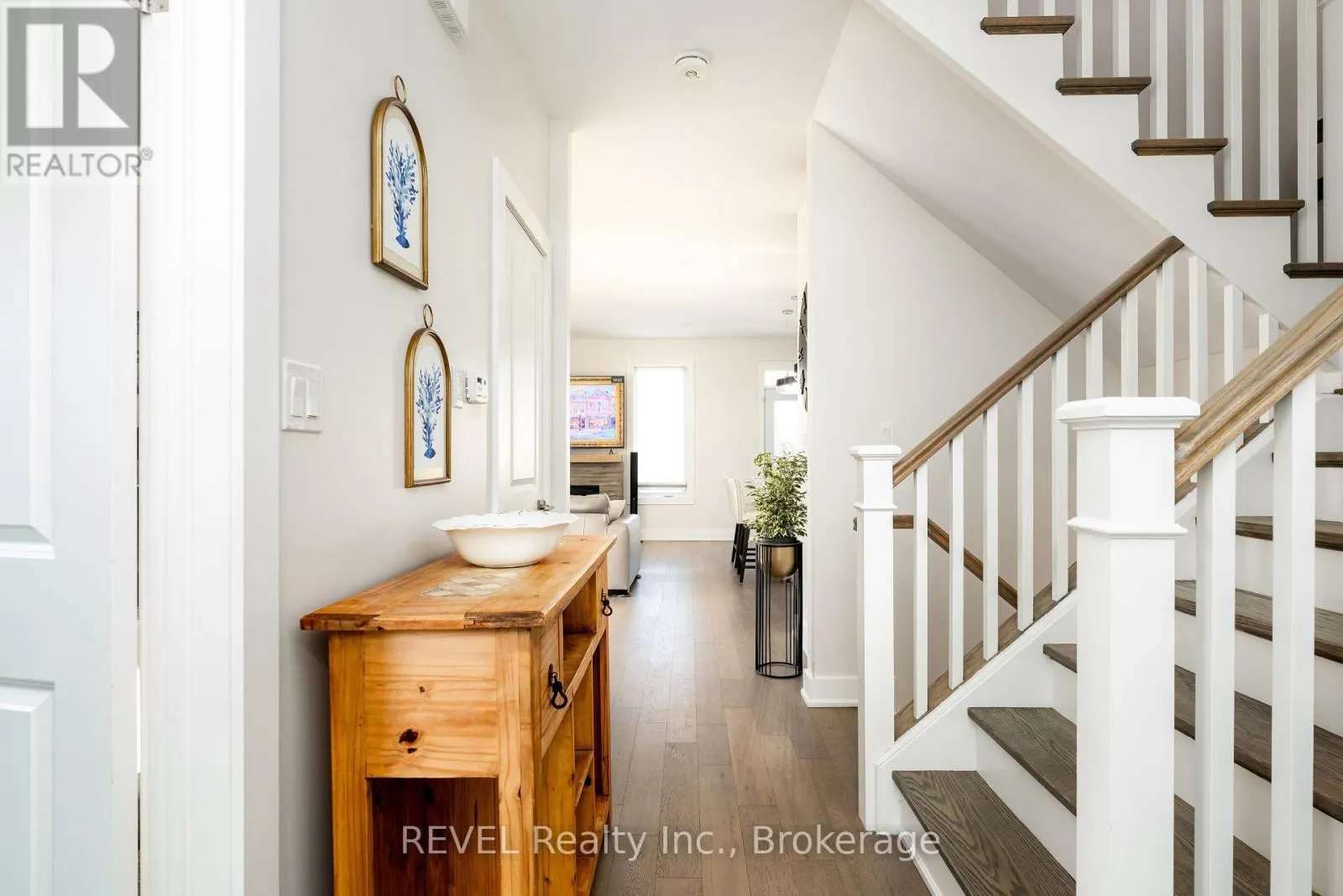 1 PRINCETON COMMON STREET
