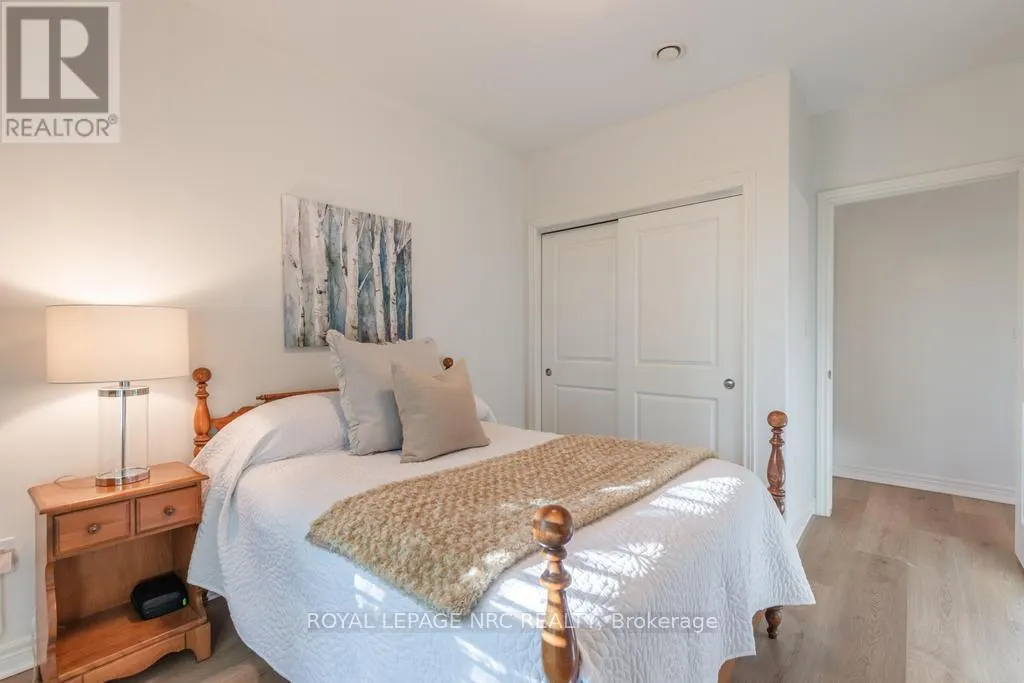 103 - 379 SCOTT STREET #103
