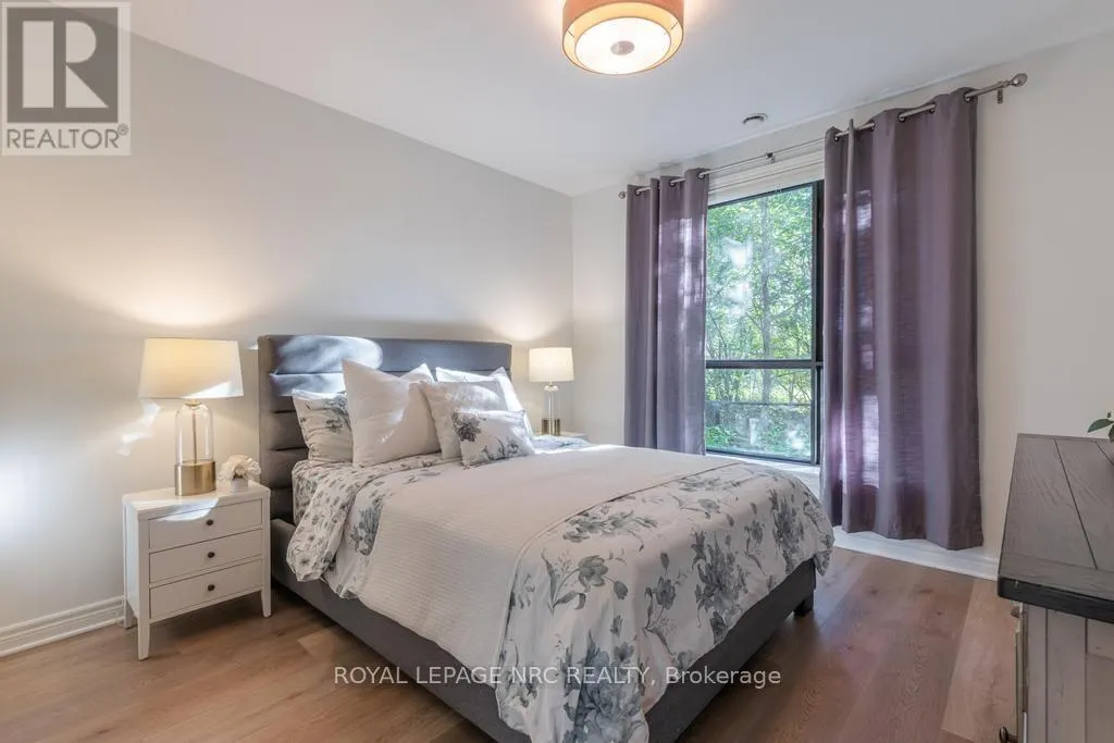 103 - 379 SCOTT STREET #103