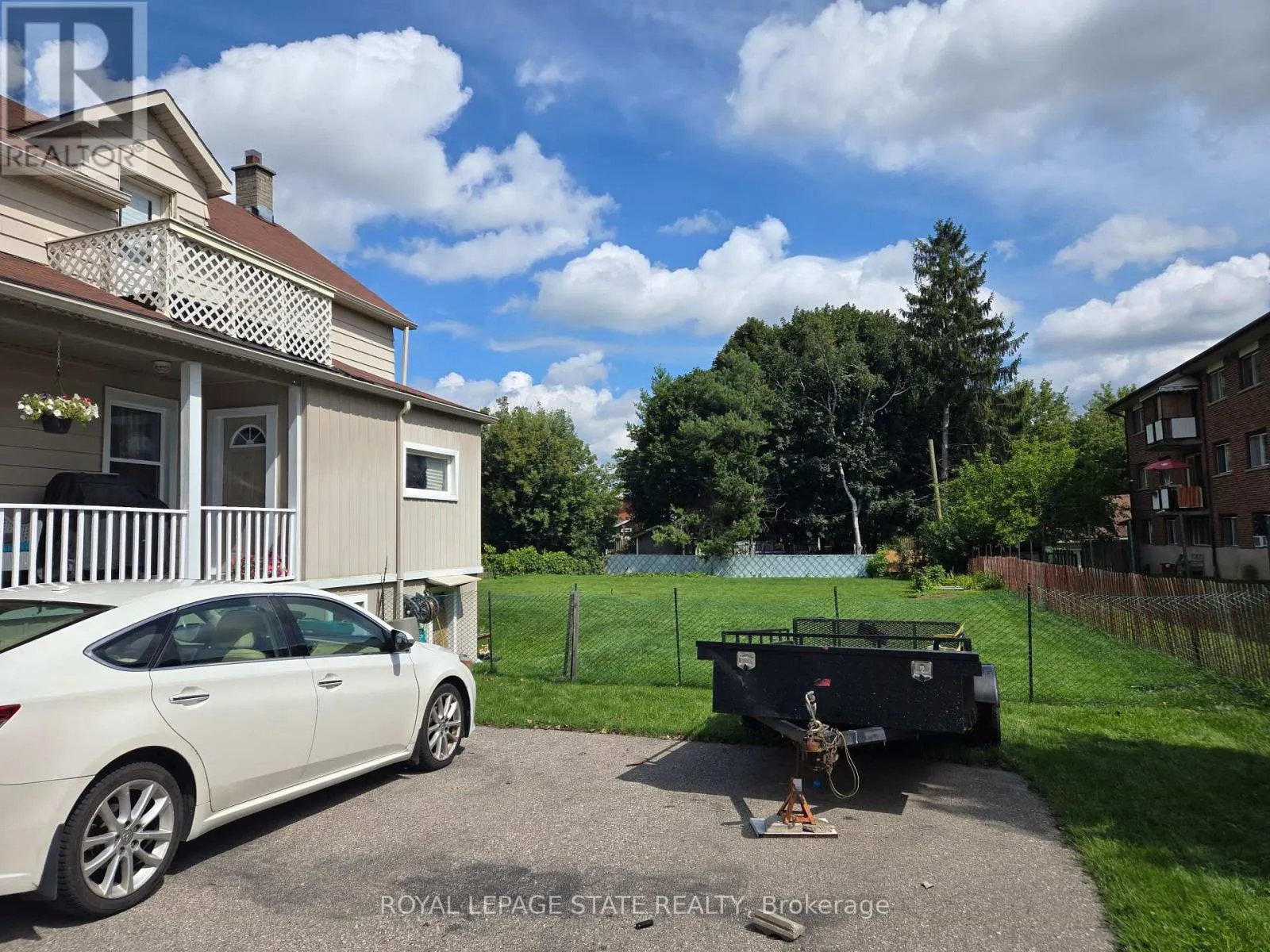 841 DUKE STREET