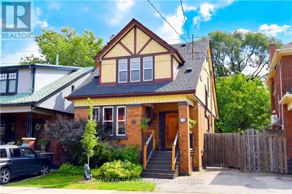 70 KENSINGTON AVENUE N