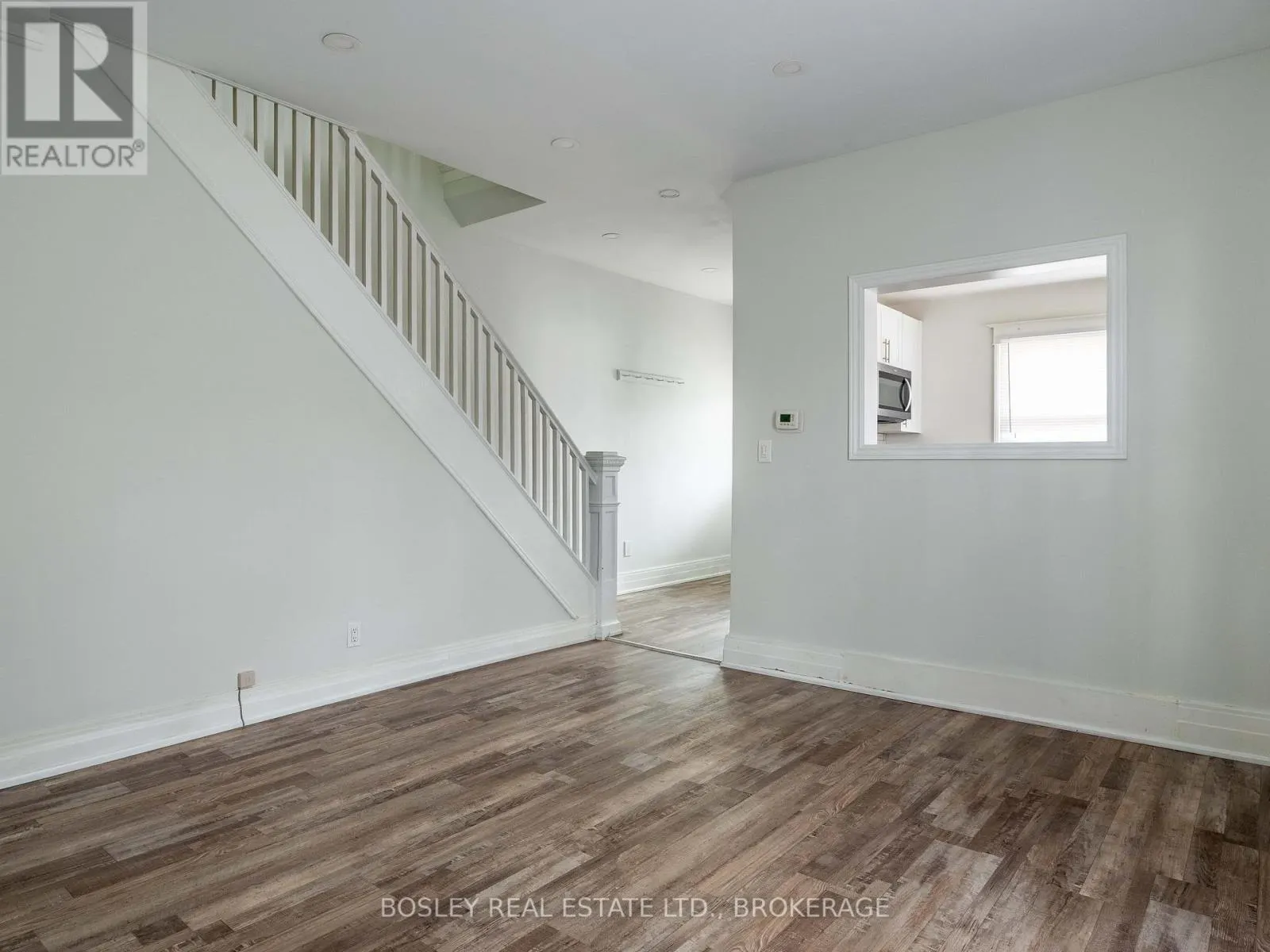 5 HERRICK AVENUE