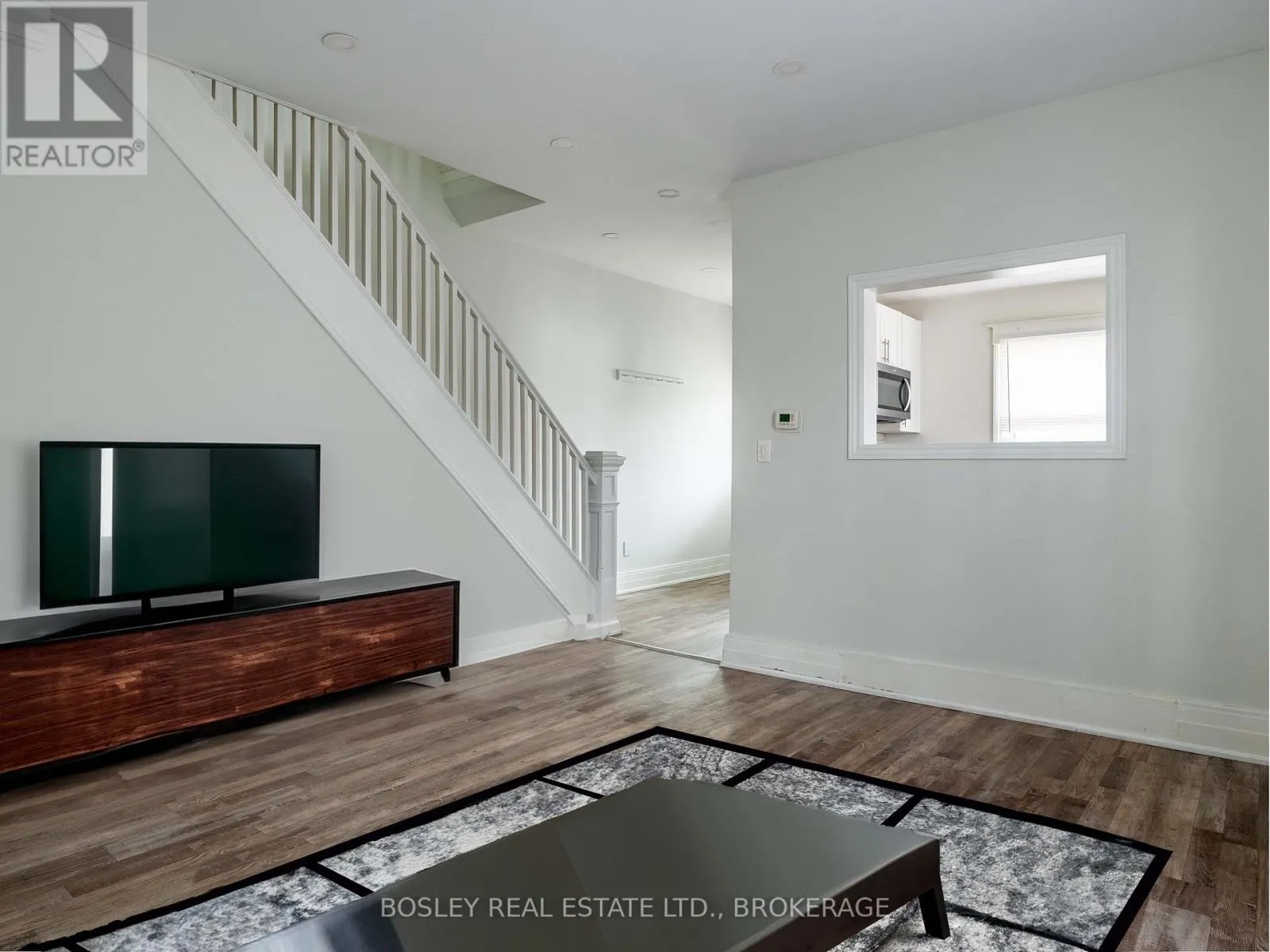 5 HERRICK AVENUE