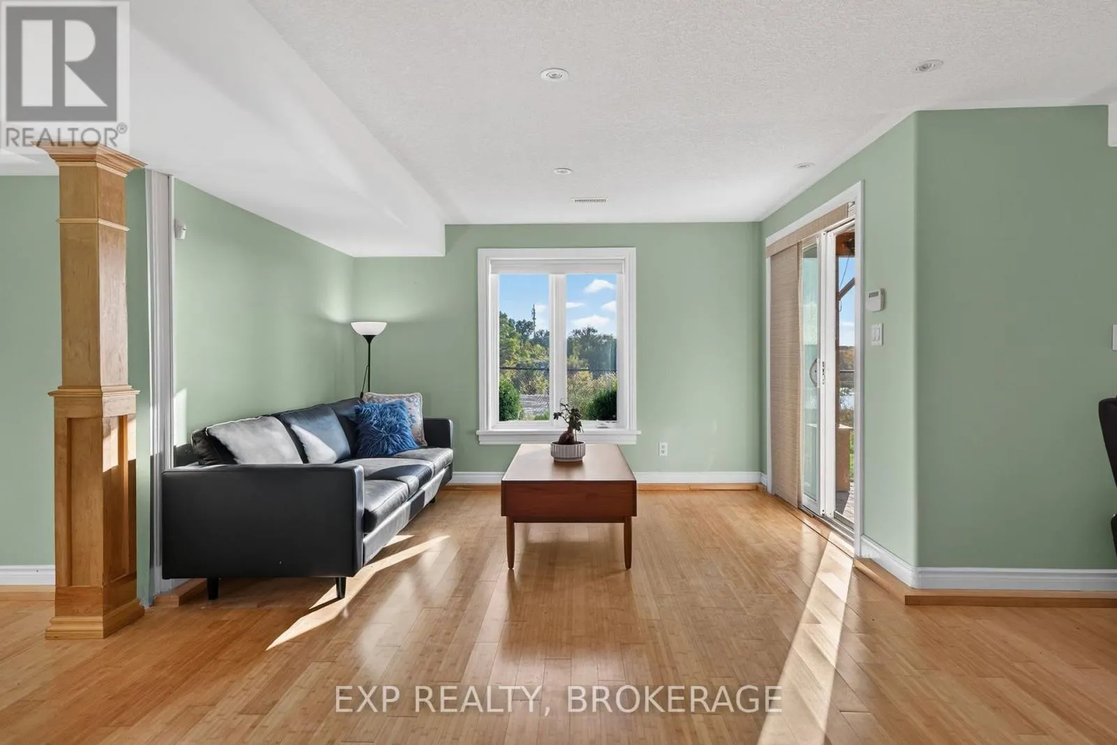 5005 FOX RUN PLACE