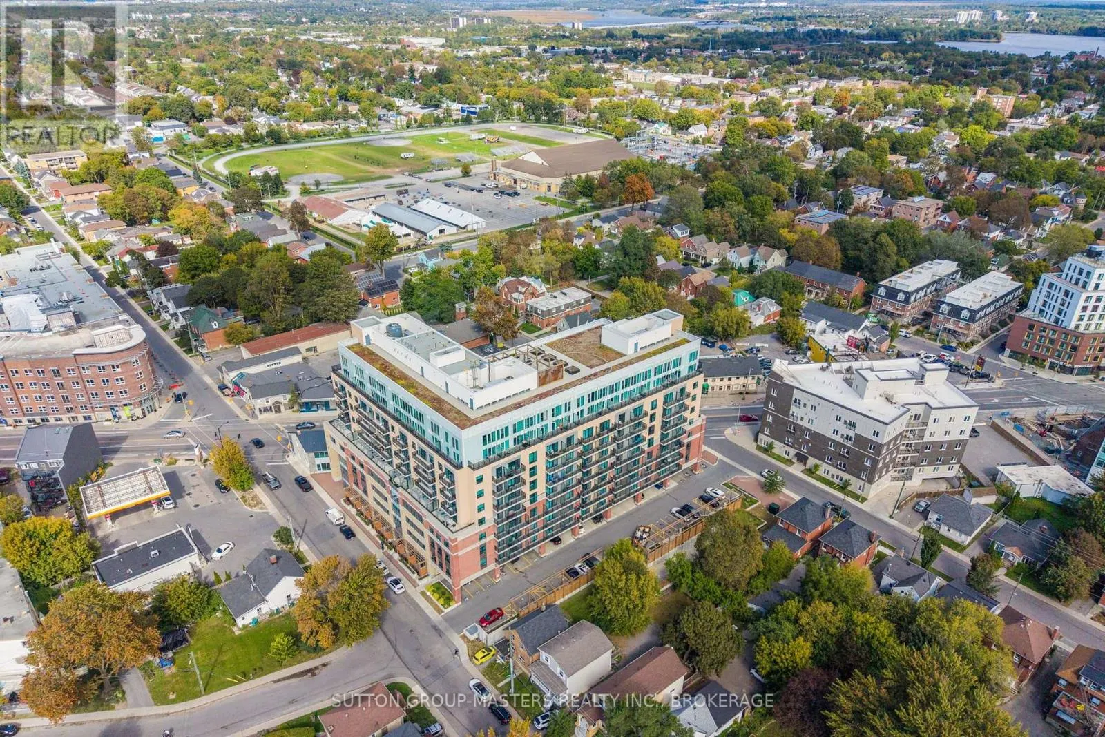 211 - 652 PRINCESS STREET #211