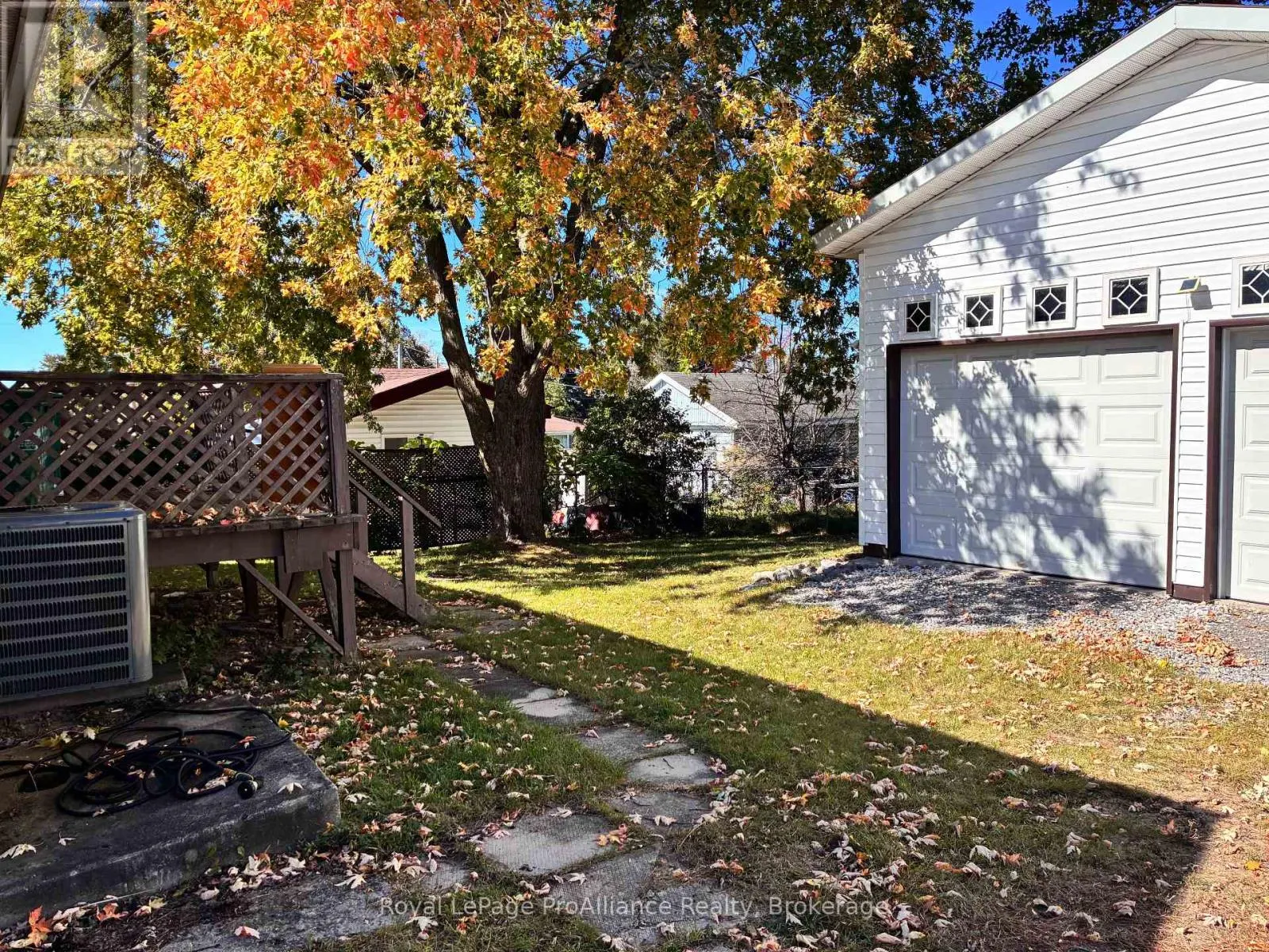 B - 44 NORTH PARK GARDENS #B