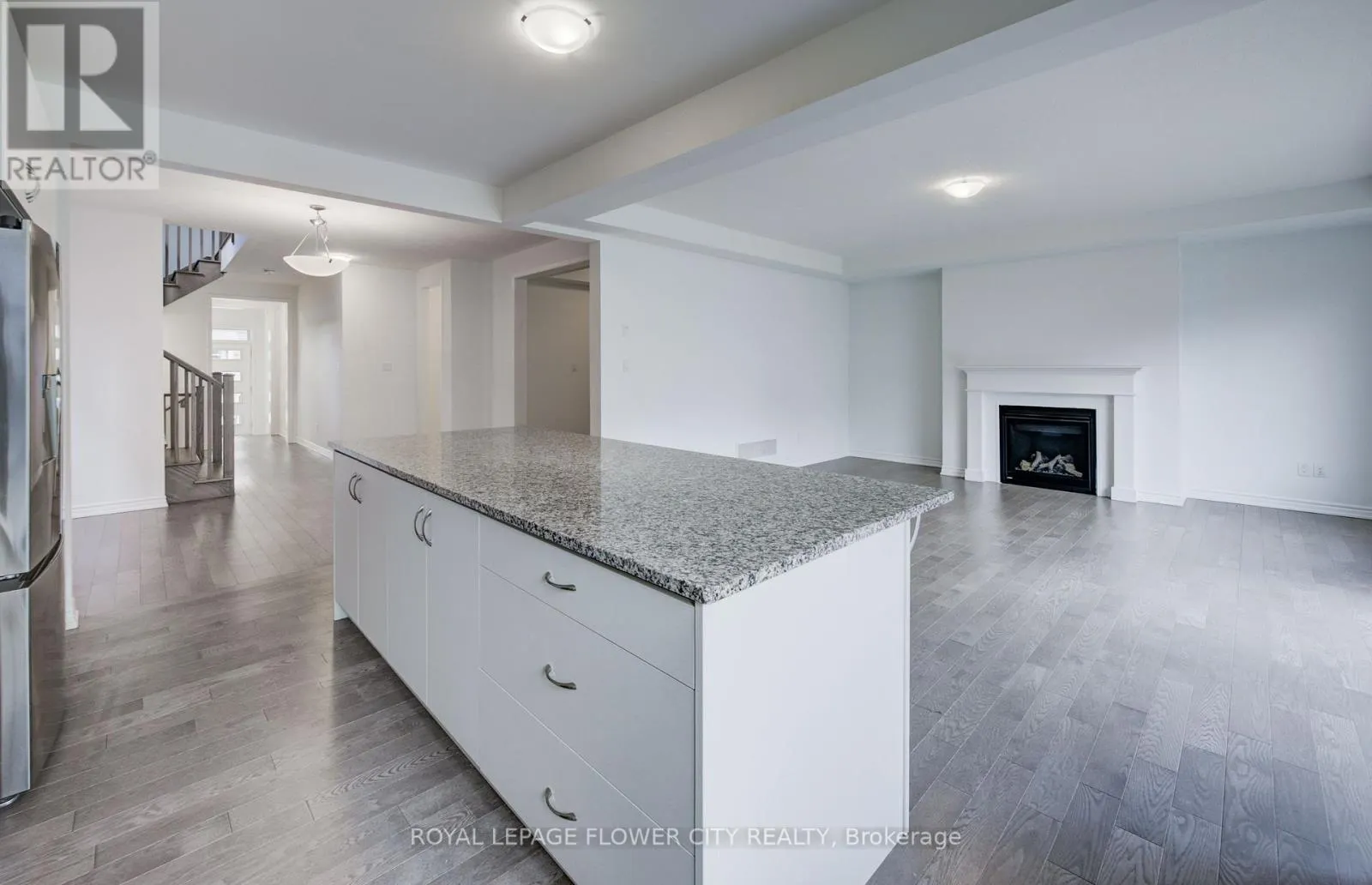 51 WILLIAM NADOR STREET