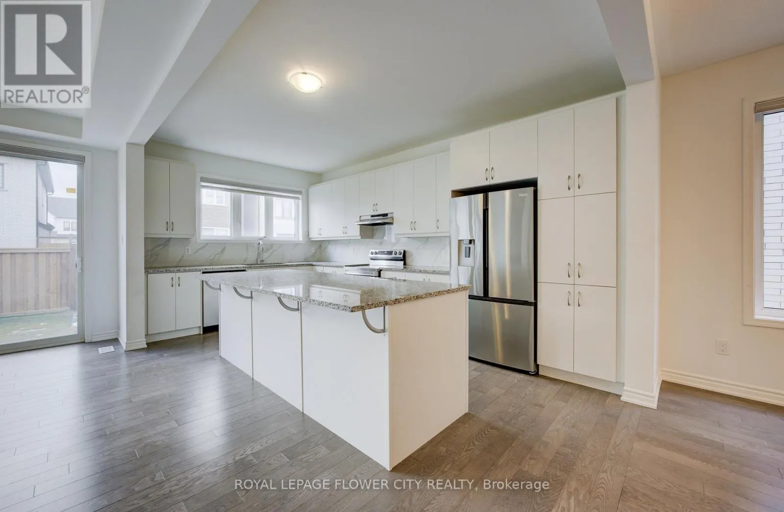 51 WILLIAM NADOR STREET