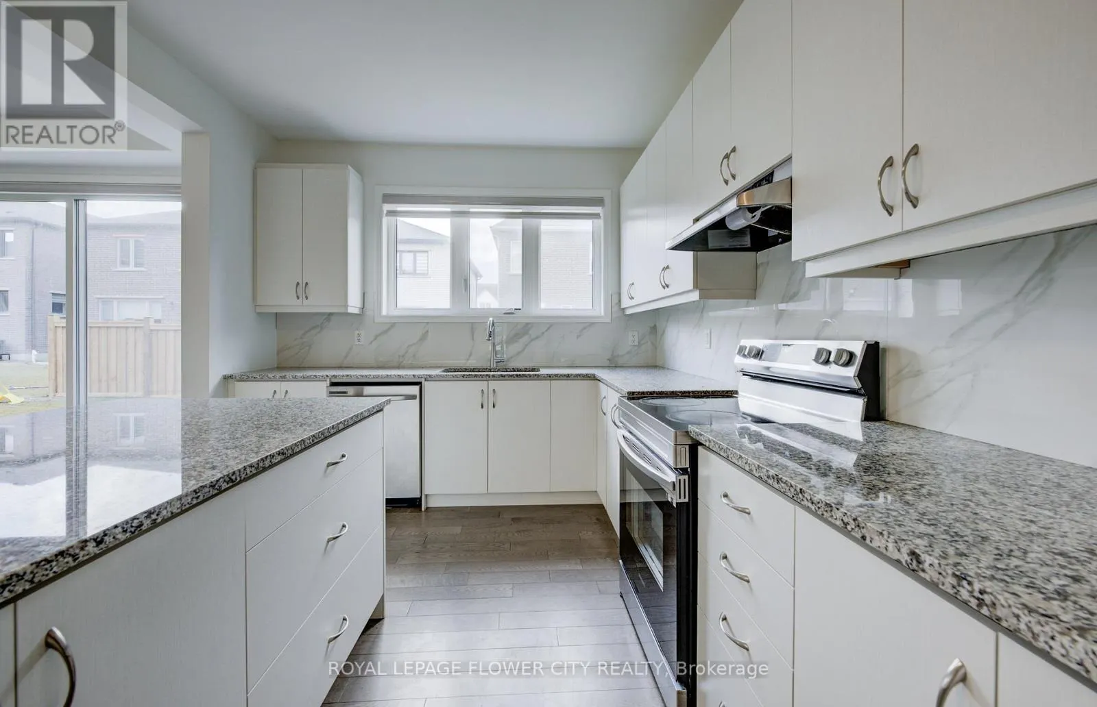 51 WILLIAM NADOR STREET