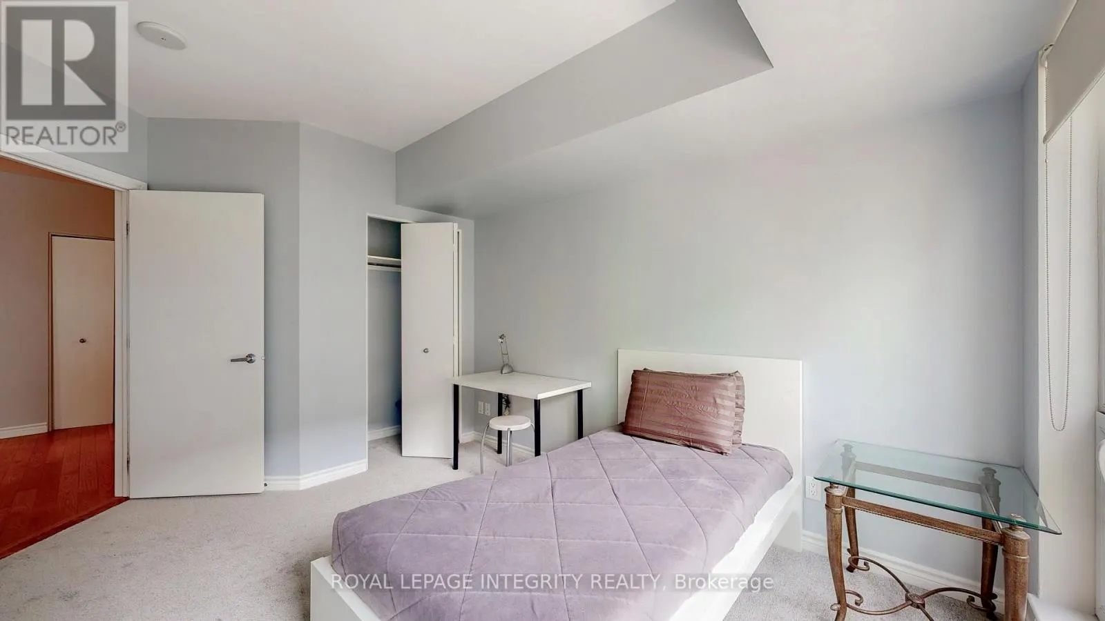 903 - 234 RIDEAU STREET