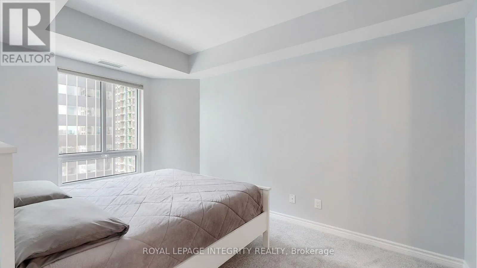 903 - 234 RIDEAU STREET