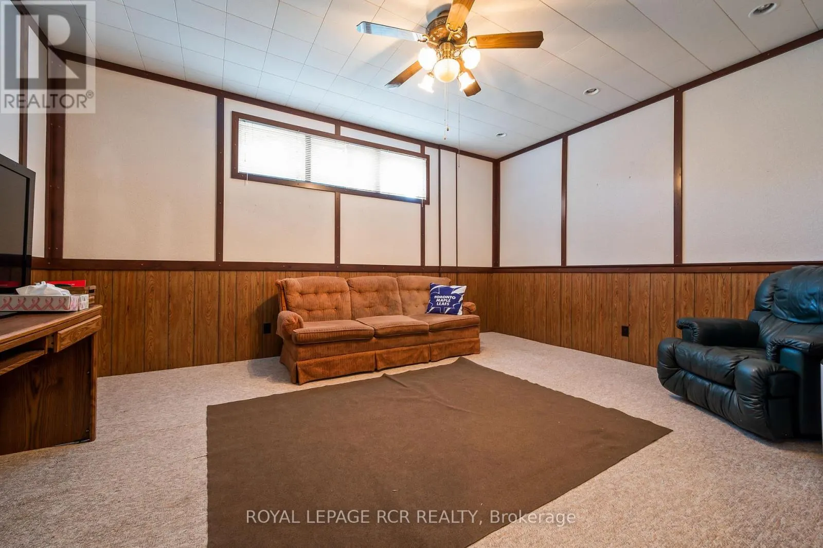 137 WHITE PINE CRESCENT