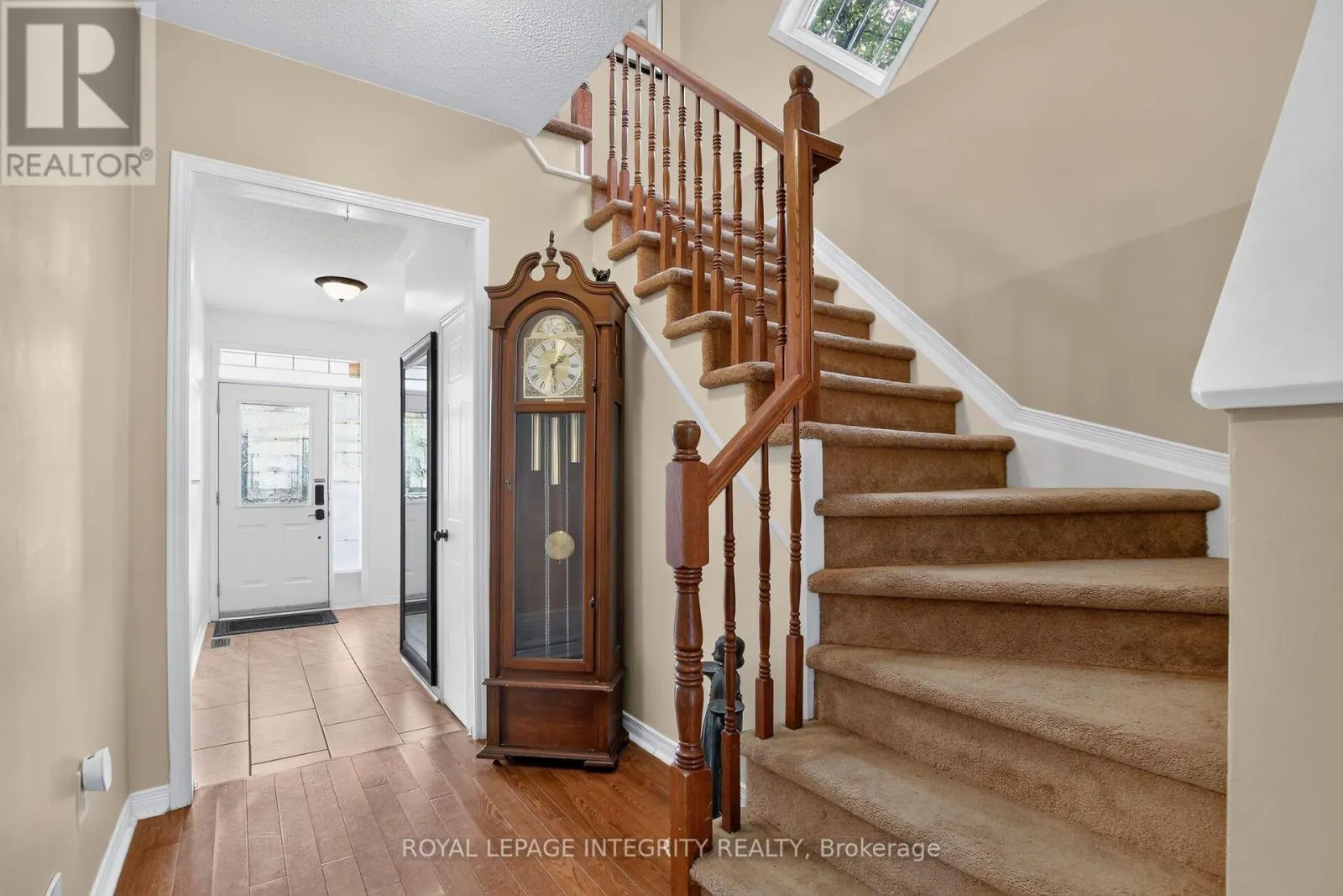 1 CHANTILLY GATE