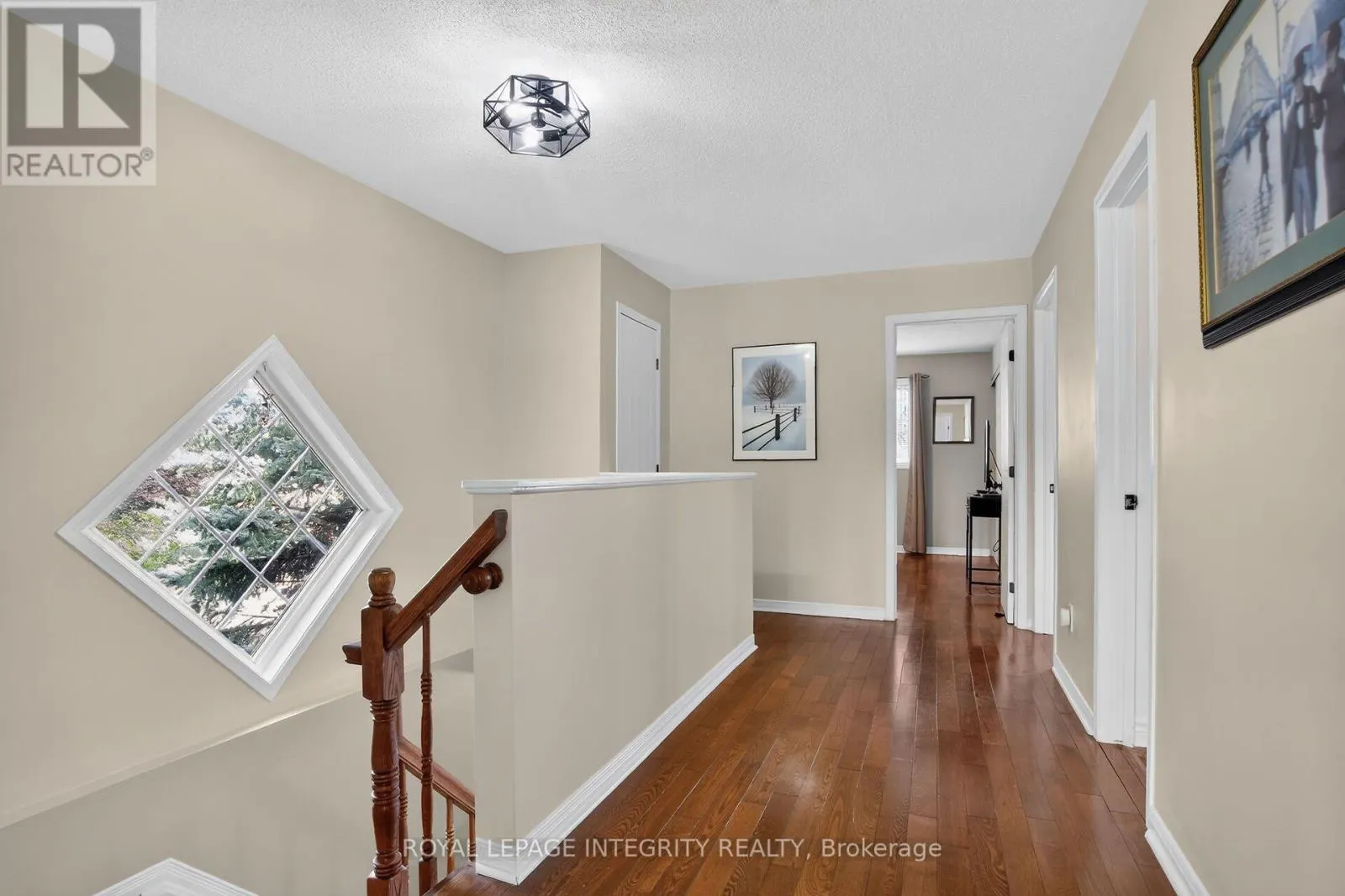 1 CHANTILLY GATE
