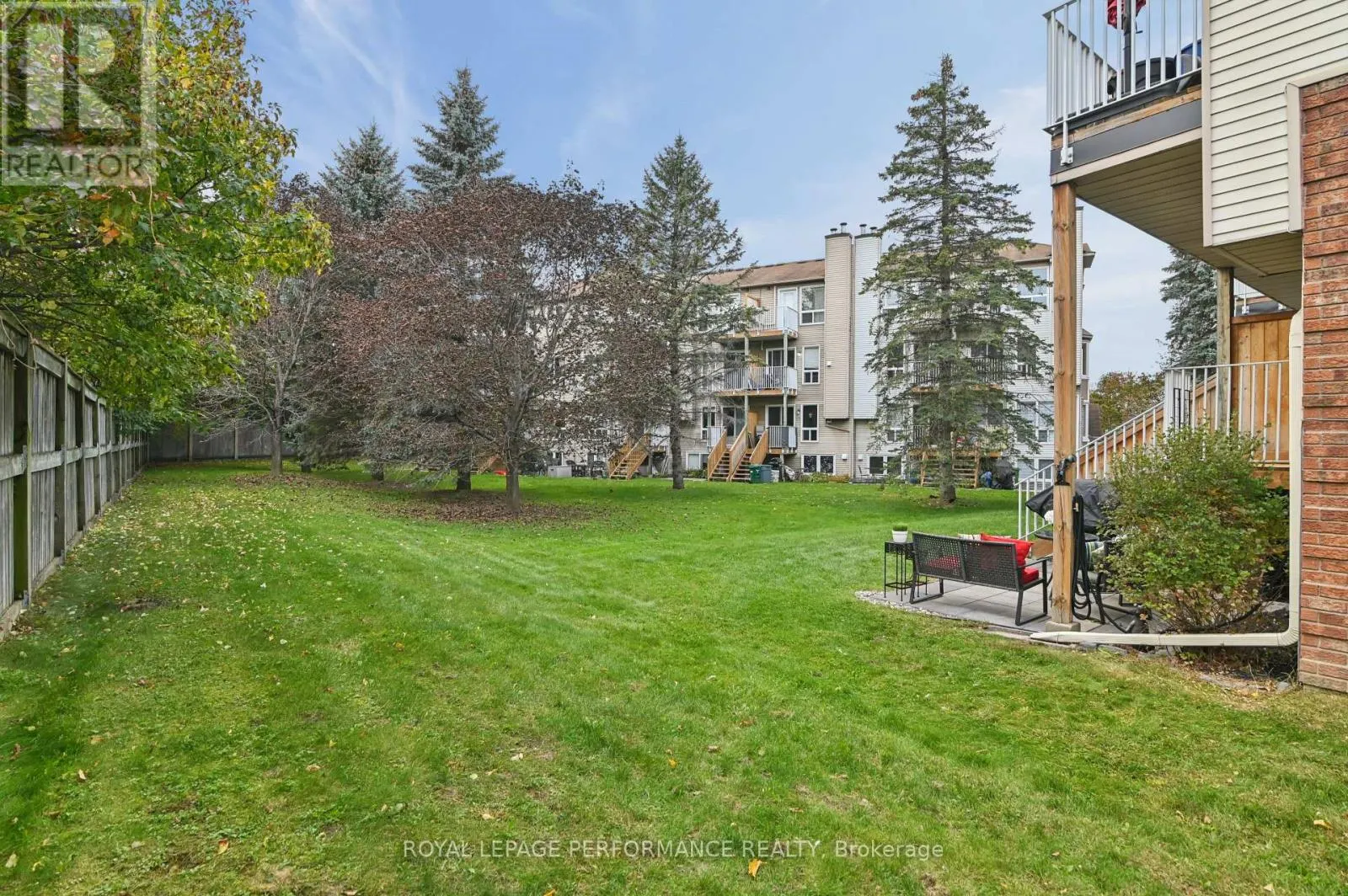 6 - 266 BRISTON PRIVATE