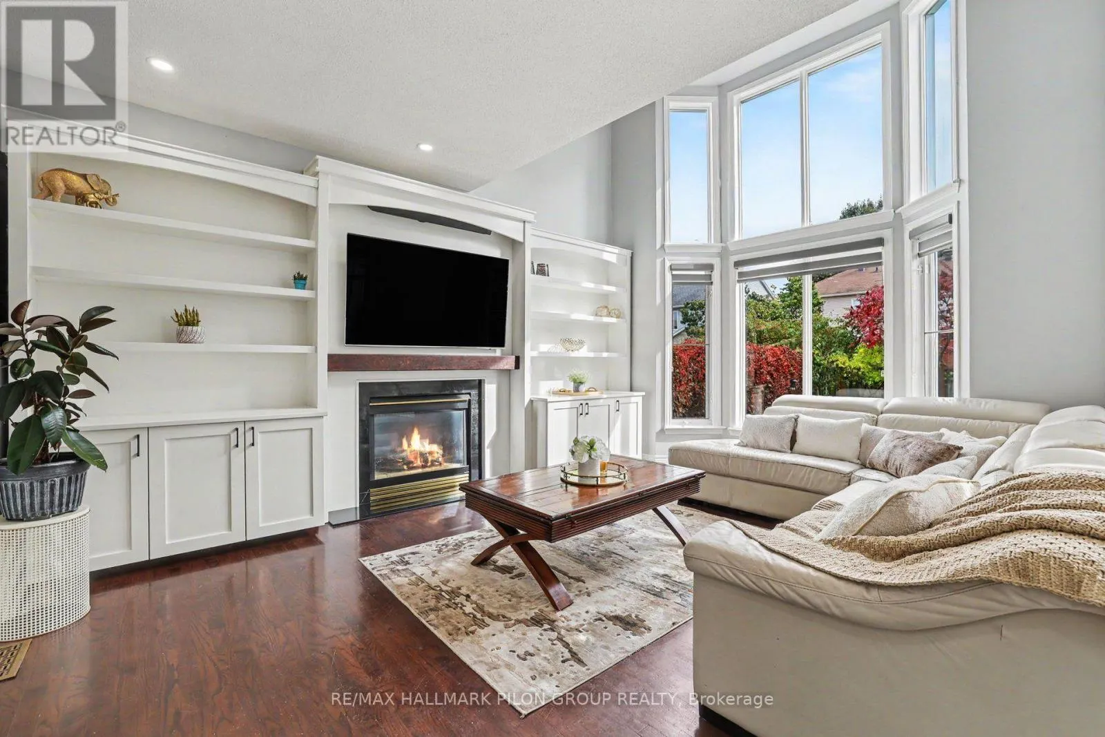 4377 RAINFOREST DRIVE