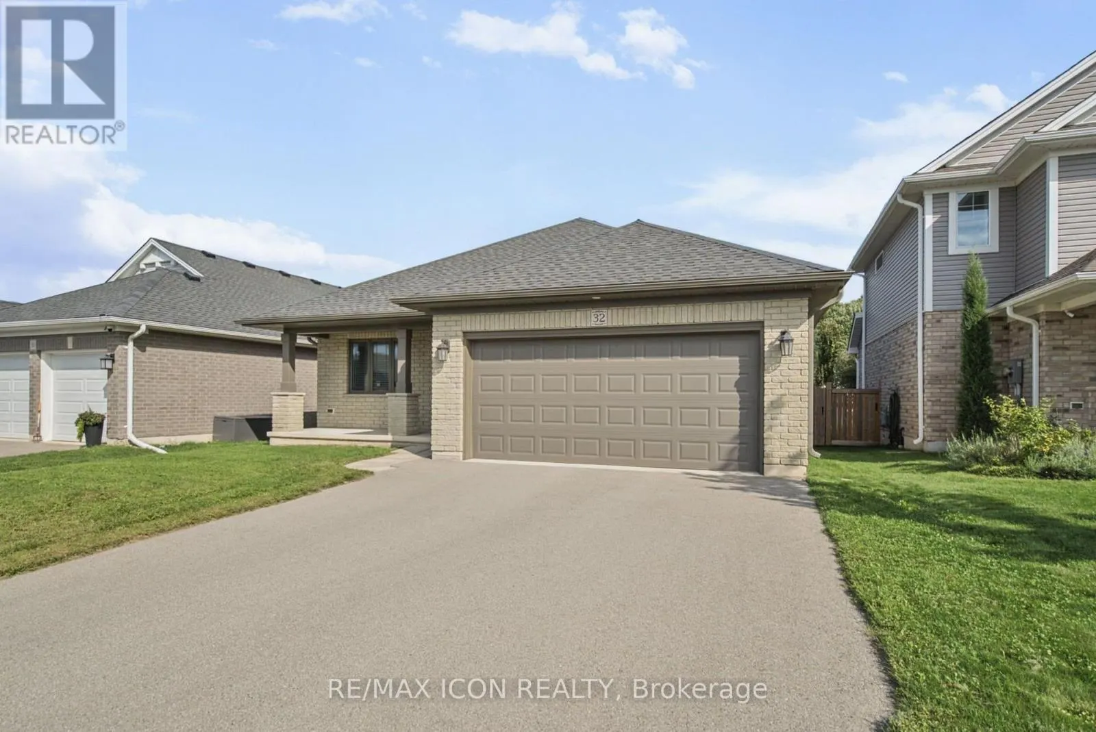 32 FOXTAIL LANE