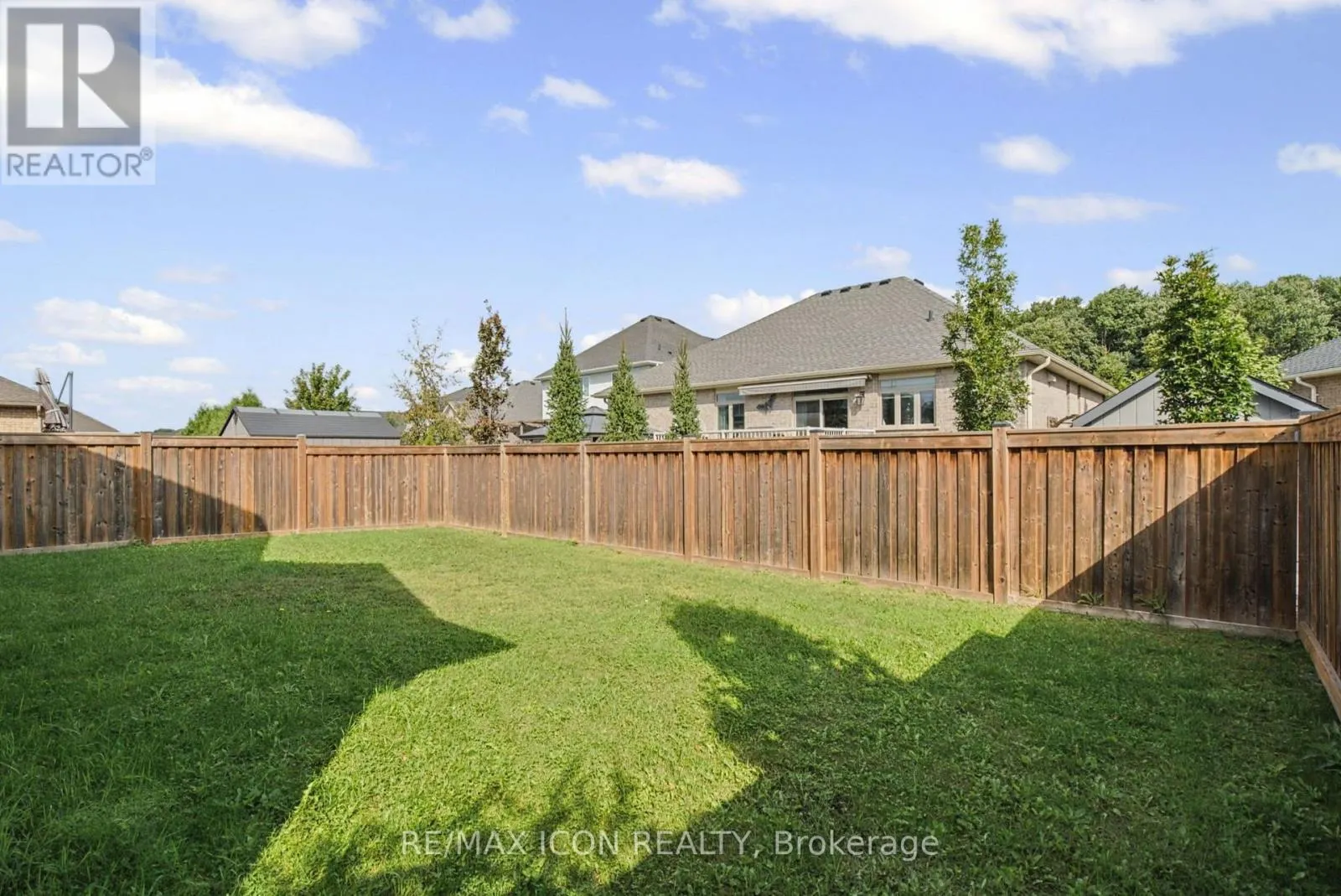 32 FOXTAIL LANE