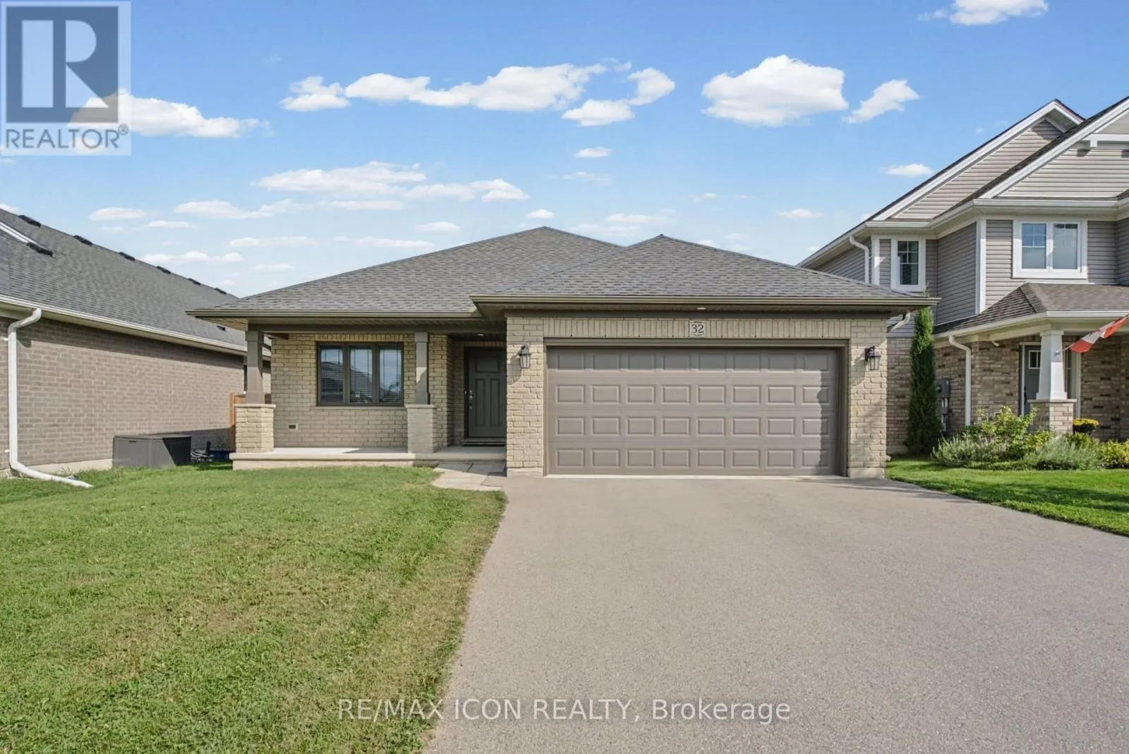 32 FOXTAIL LANE