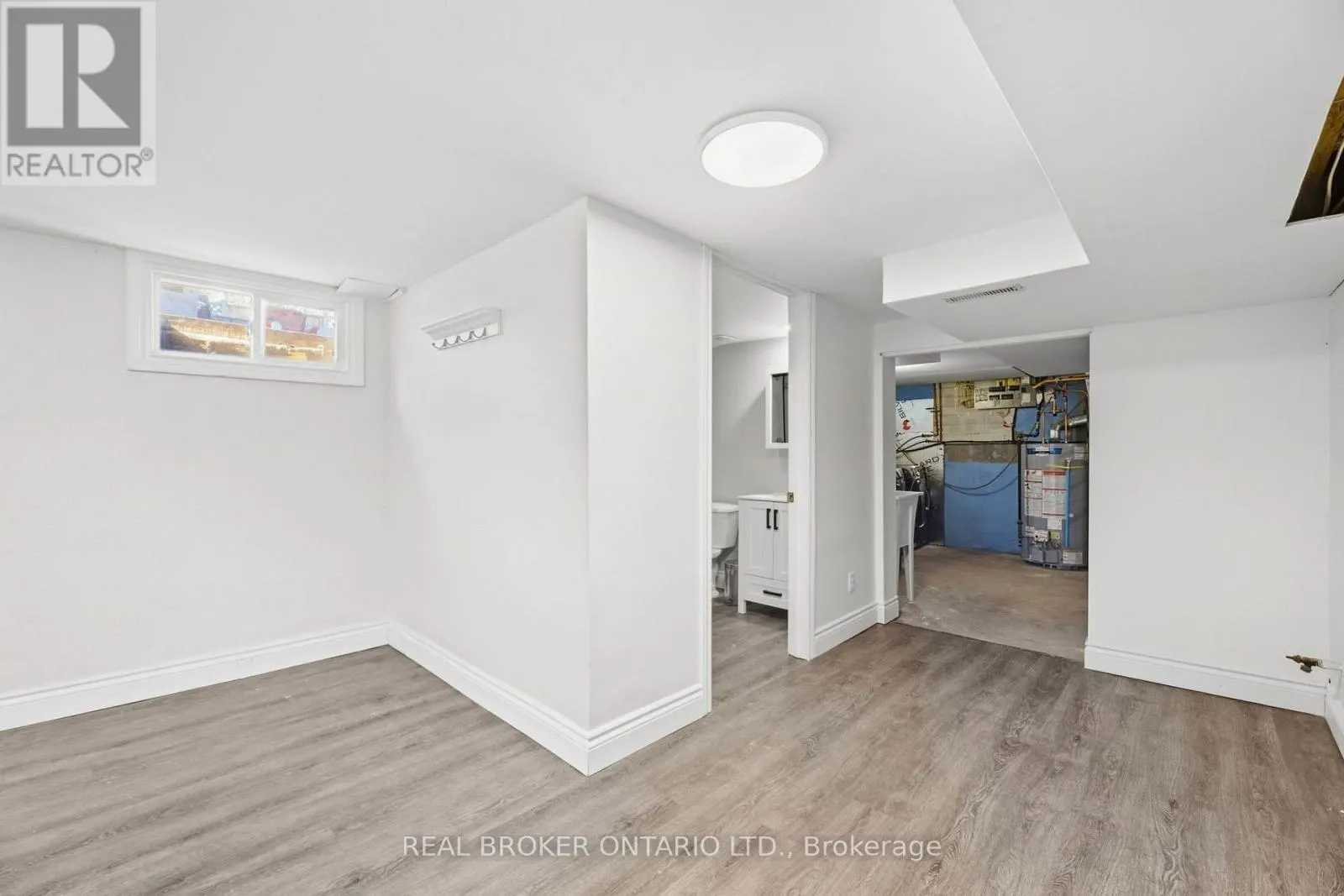 363 LAWRENCE AVENUE