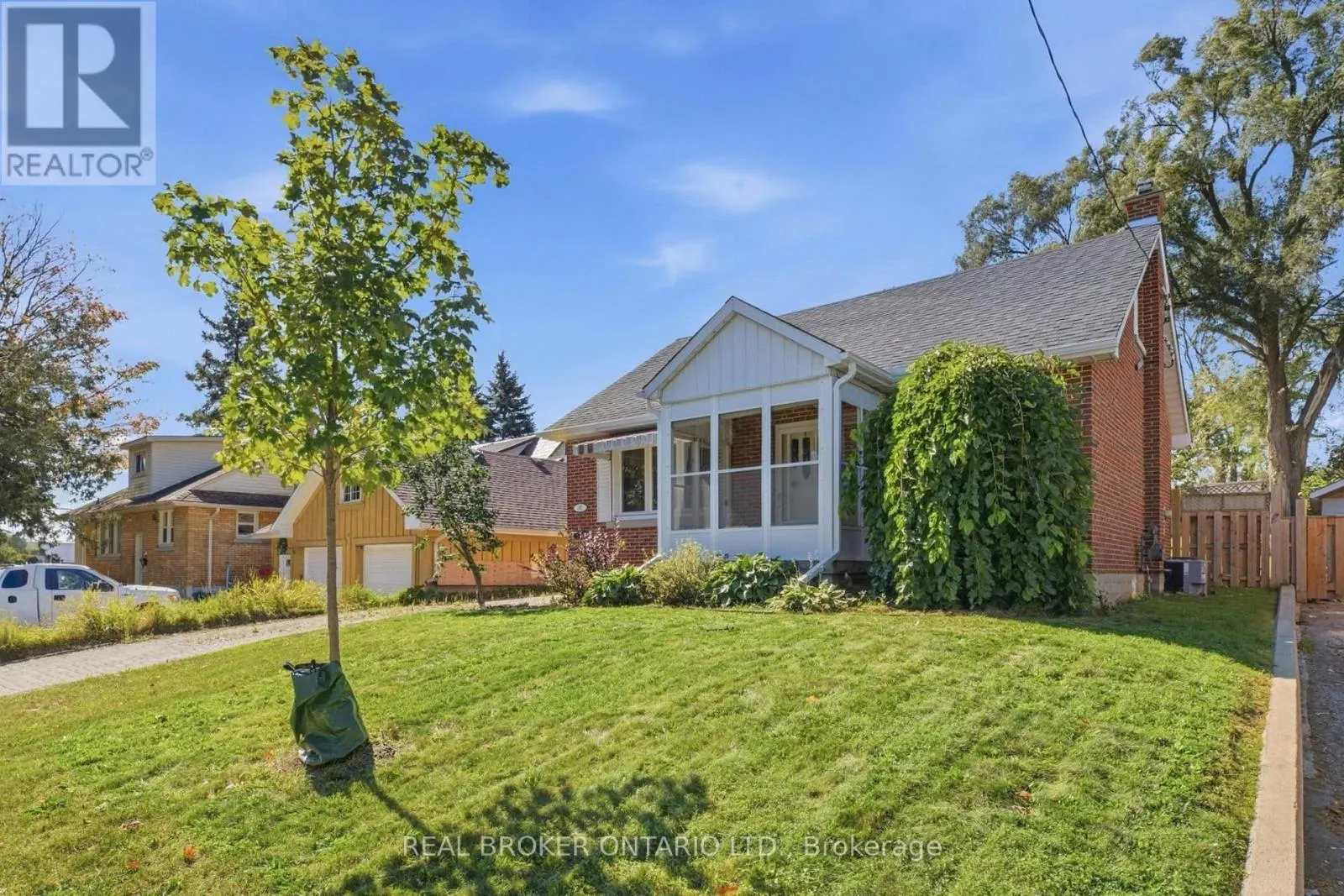 363 LAWRENCE AVENUE