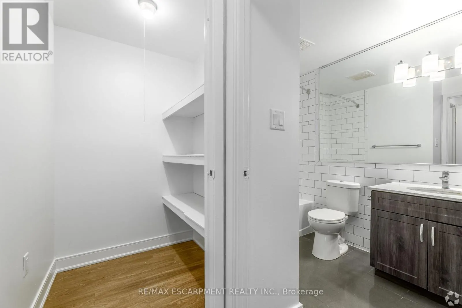 805 - 547 BELMONT AVENUE
