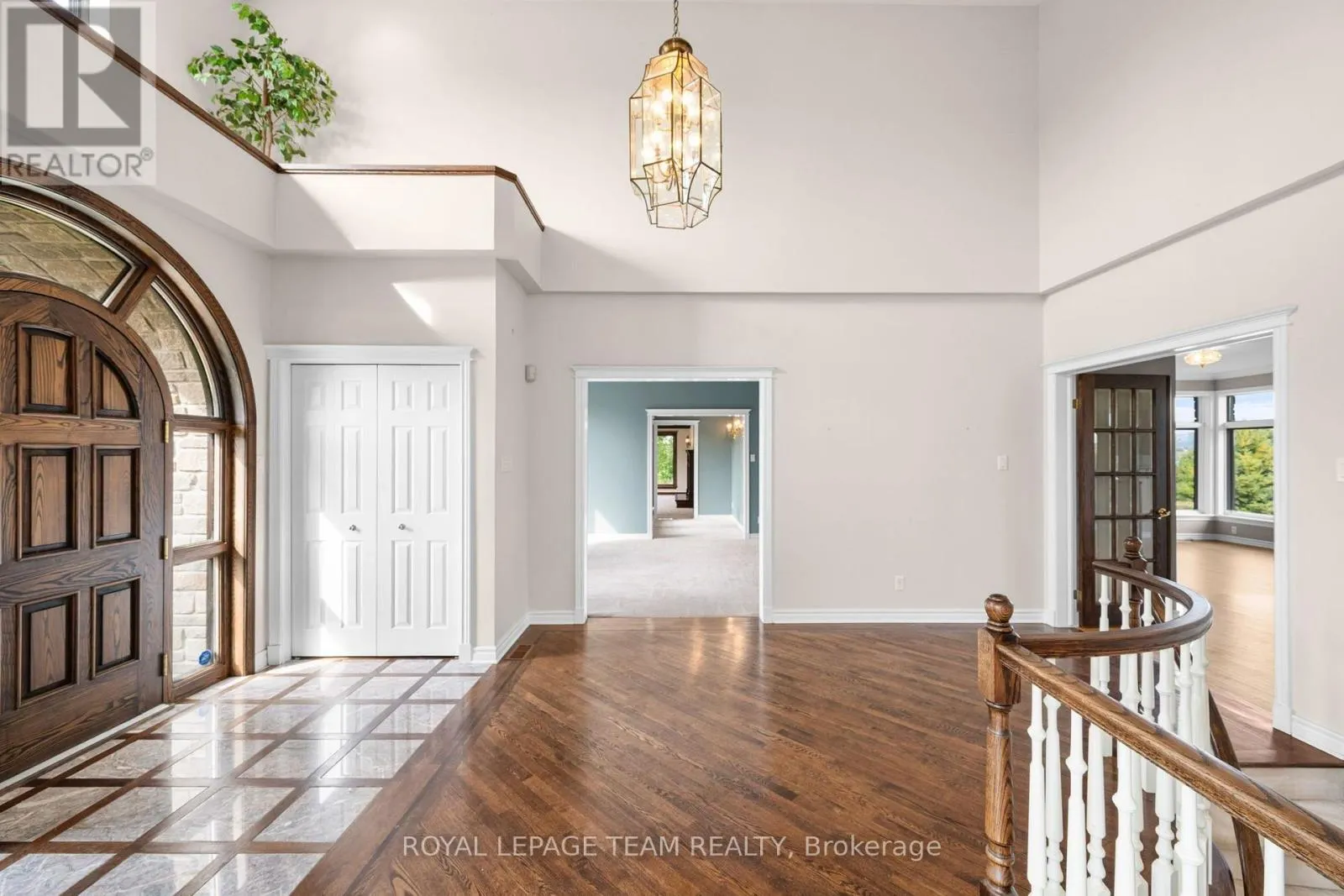 285 PINHEY POINT ROAD