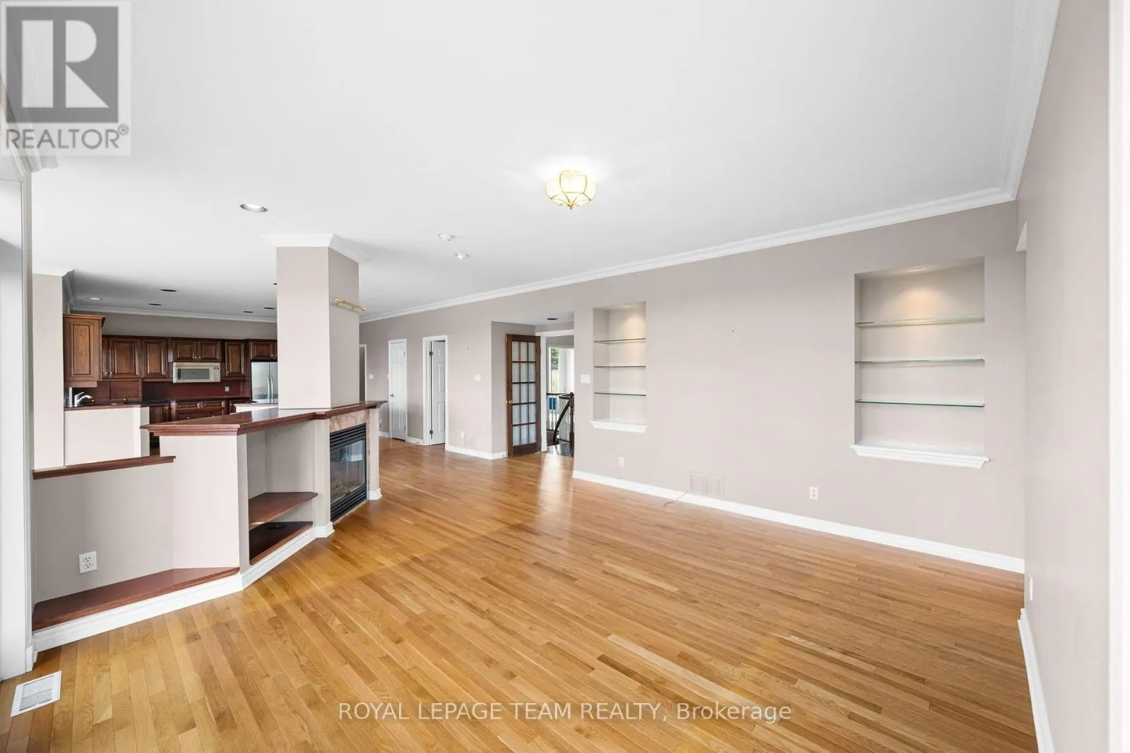 285 PINHEY POINT ROAD