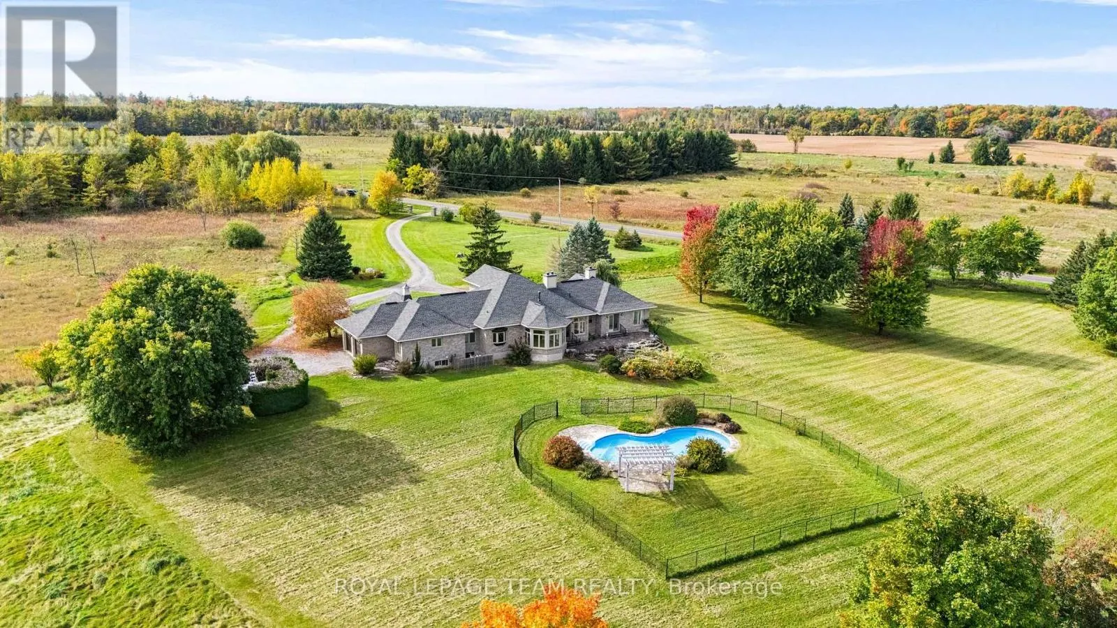 285 PINHEY POINT ROAD