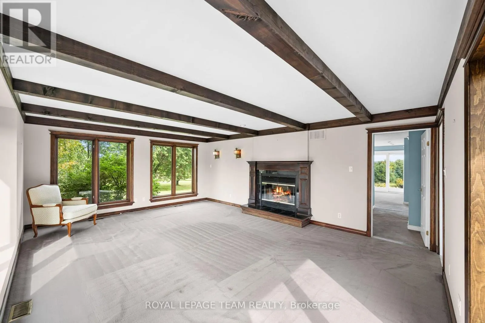 285 PINHEY POINT ROAD